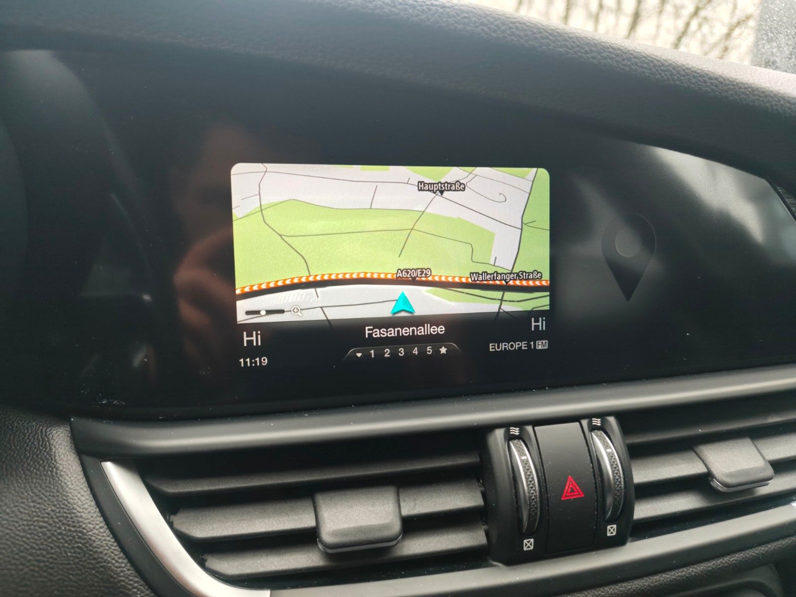 Fahrzeugabbildung Alfa Romeo GIULIA BLACK-TECH*AUT*2.HD*ALCANTARA*NAVI*PDC*