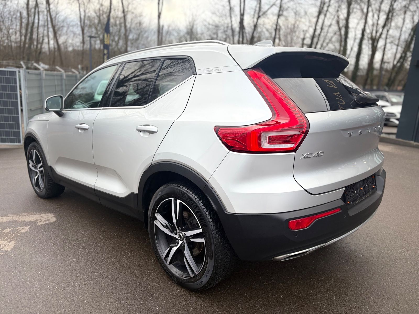 Fahrzeugabbildung Volvo XC40 INSCRIPTION AWD*AUT*LED*LEDER*KAMERA*2.HD*