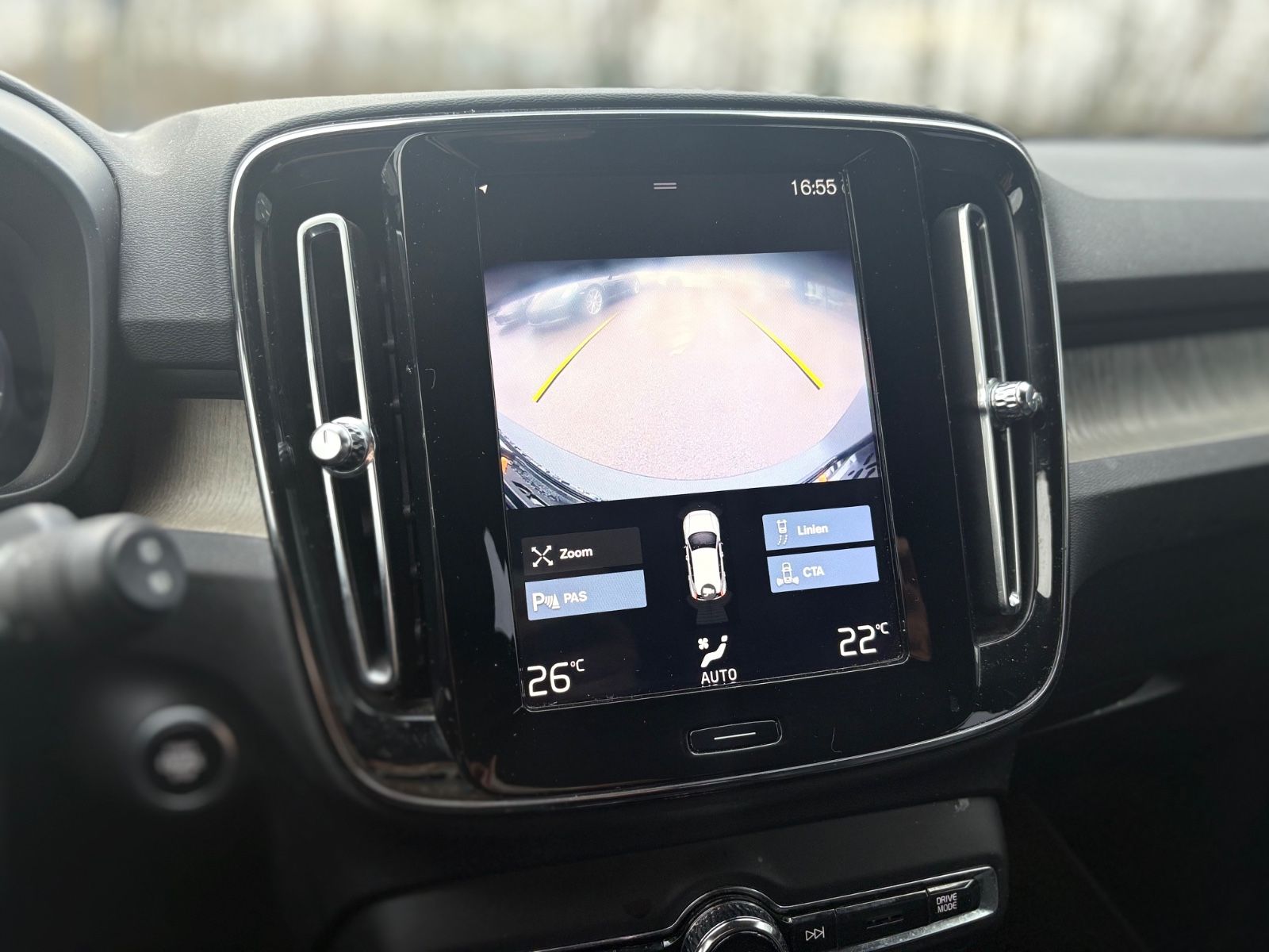 Fahrzeugabbildung Volvo XC40 INSCRIPTION AWD*AUT*LED*LEDER*KAMERA*2.HD*