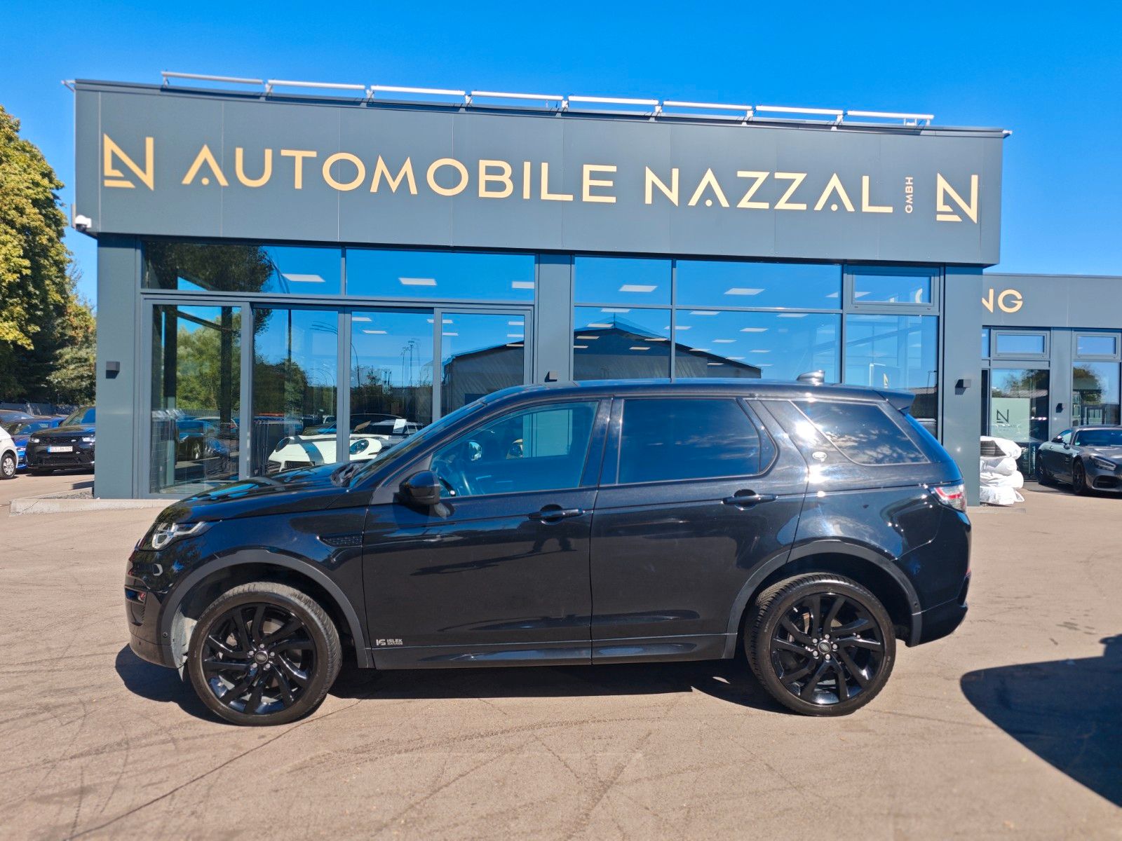 Fahrzeugabbildung Land Rover DISCOVERY SPORT HSE DYNAMIC *AUT*SHZ*KAM*PANO*