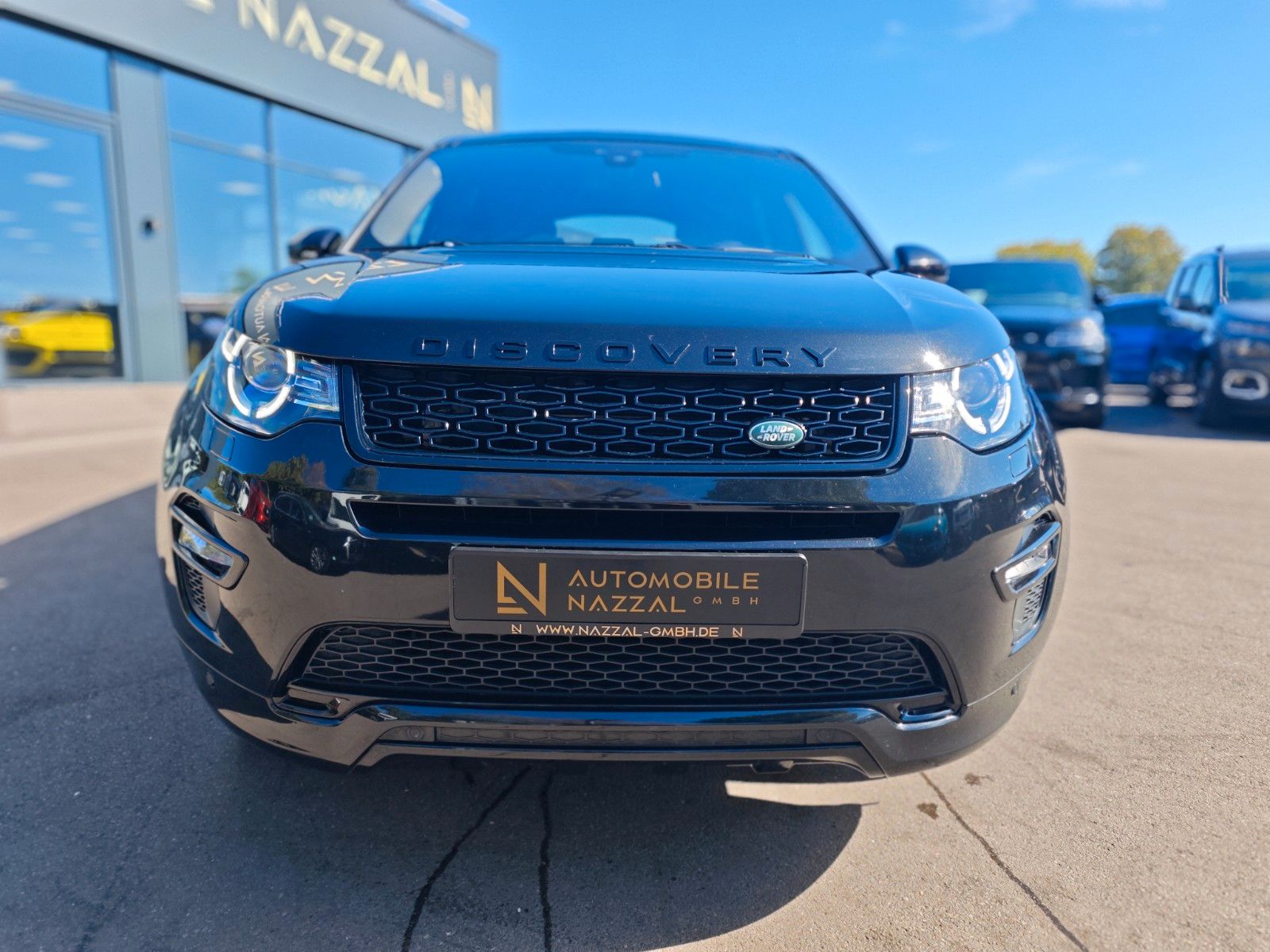 Fahrzeugabbildung Land Rover DISCOVERY SPORT HSE DYNAMIC *AUT*SHZ*KAM*PANO*