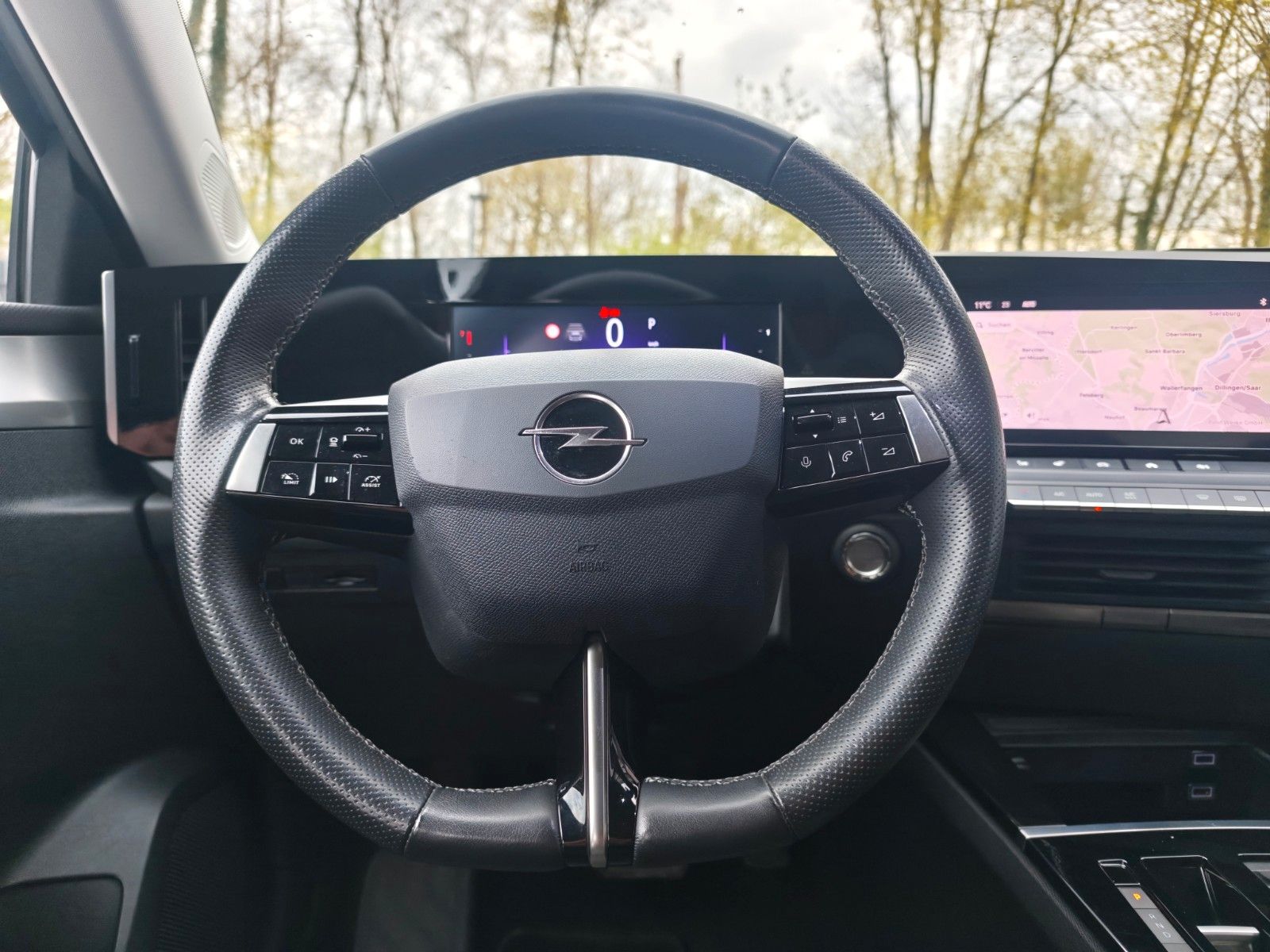 Fahrzeugabbildung Opel ASTRA L LIM BUSINNES EDITION*AUT*LED*KAMERA*2.HD