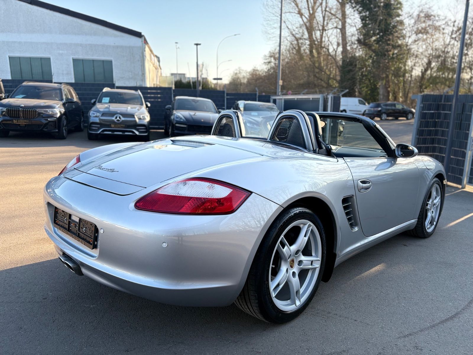 Fahrzeugabbildung Porsche BOXSTER*AUT*SPORT CHRONO*PASM*LEDER*SHZ*KAMERA*