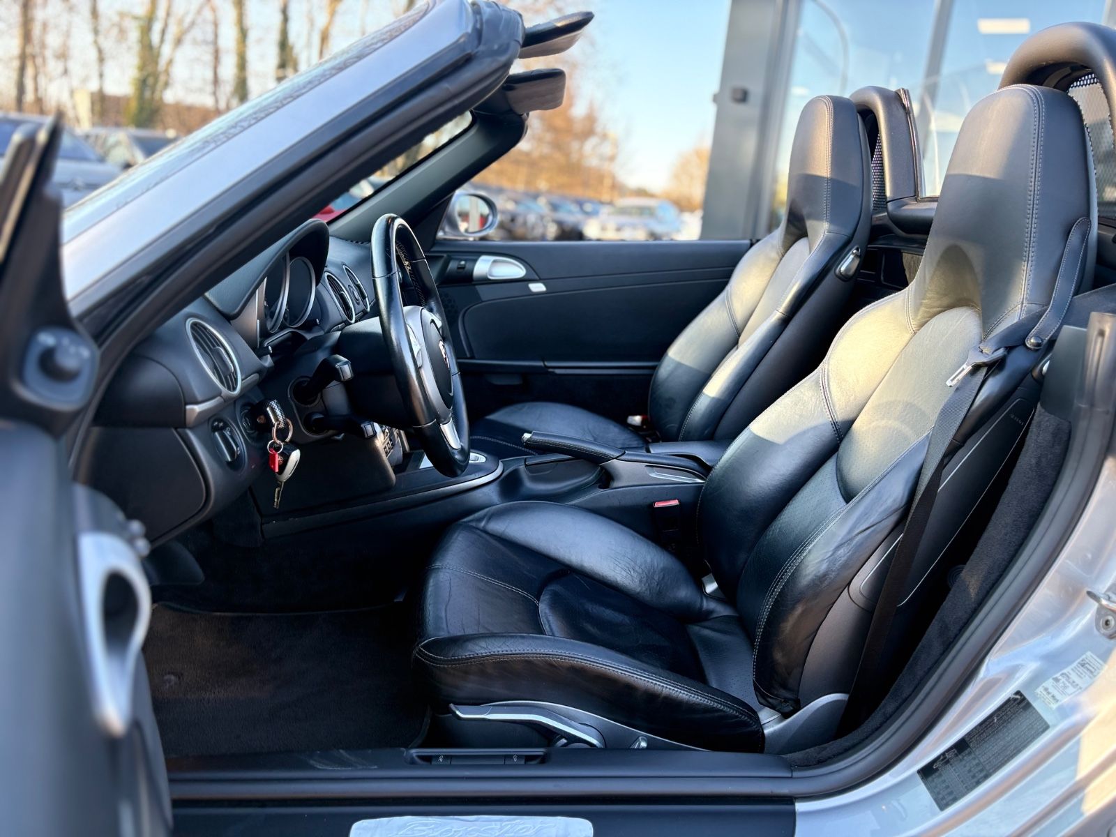 Fahrzeugabbildung Porsche BOXSTER*AUT*SPORT CHRONO*PASM*LEDER*SHZ*KAMERA*