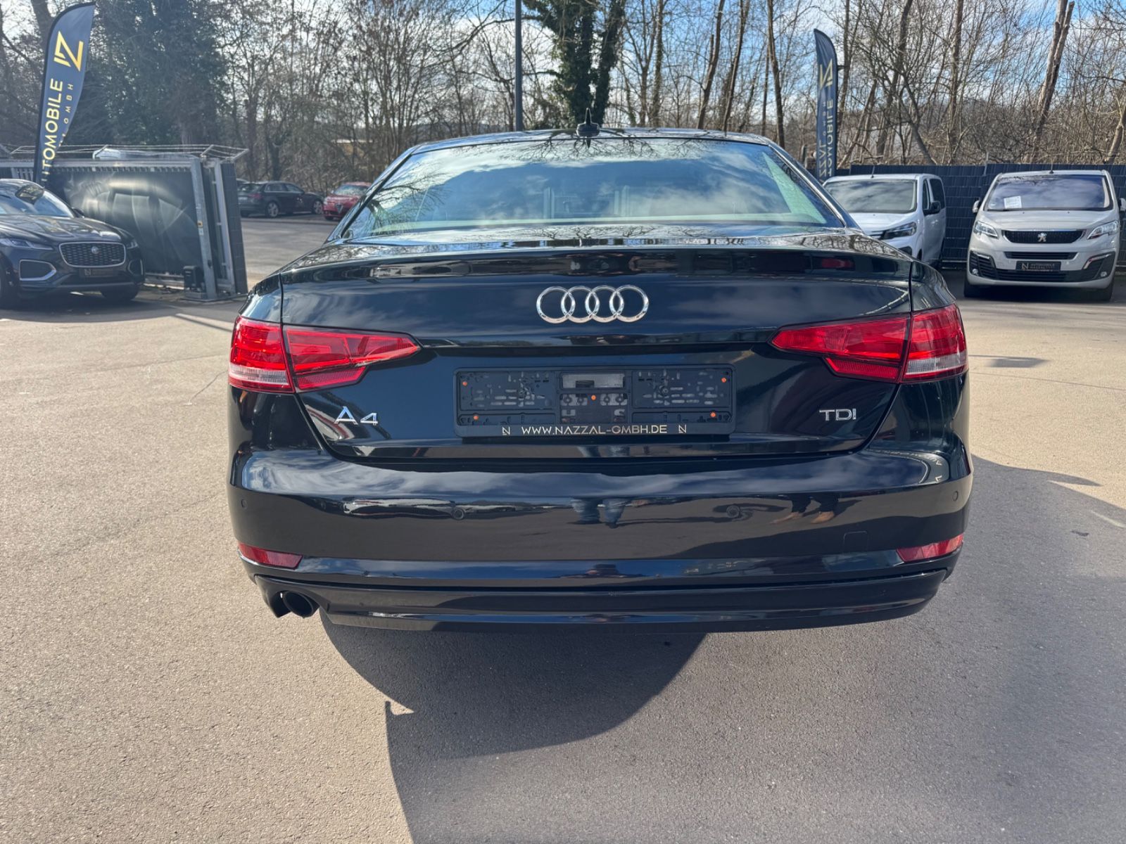 Fahrzeugabbildung Audi A4 LIM. DESIGN 2.0 TDI*NAVI*PDC*XENON*EURO6*