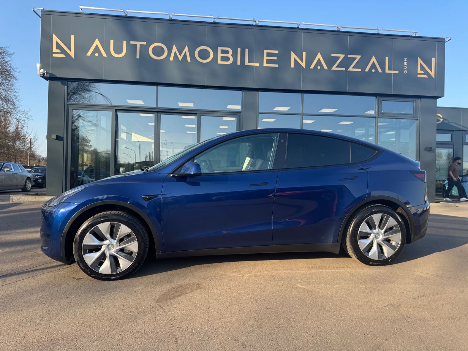 Fahrzeugabbildung Tesla MODEL Y*PANORAMA*LEDER*KAMERA*SHZ*1.HD*TOP