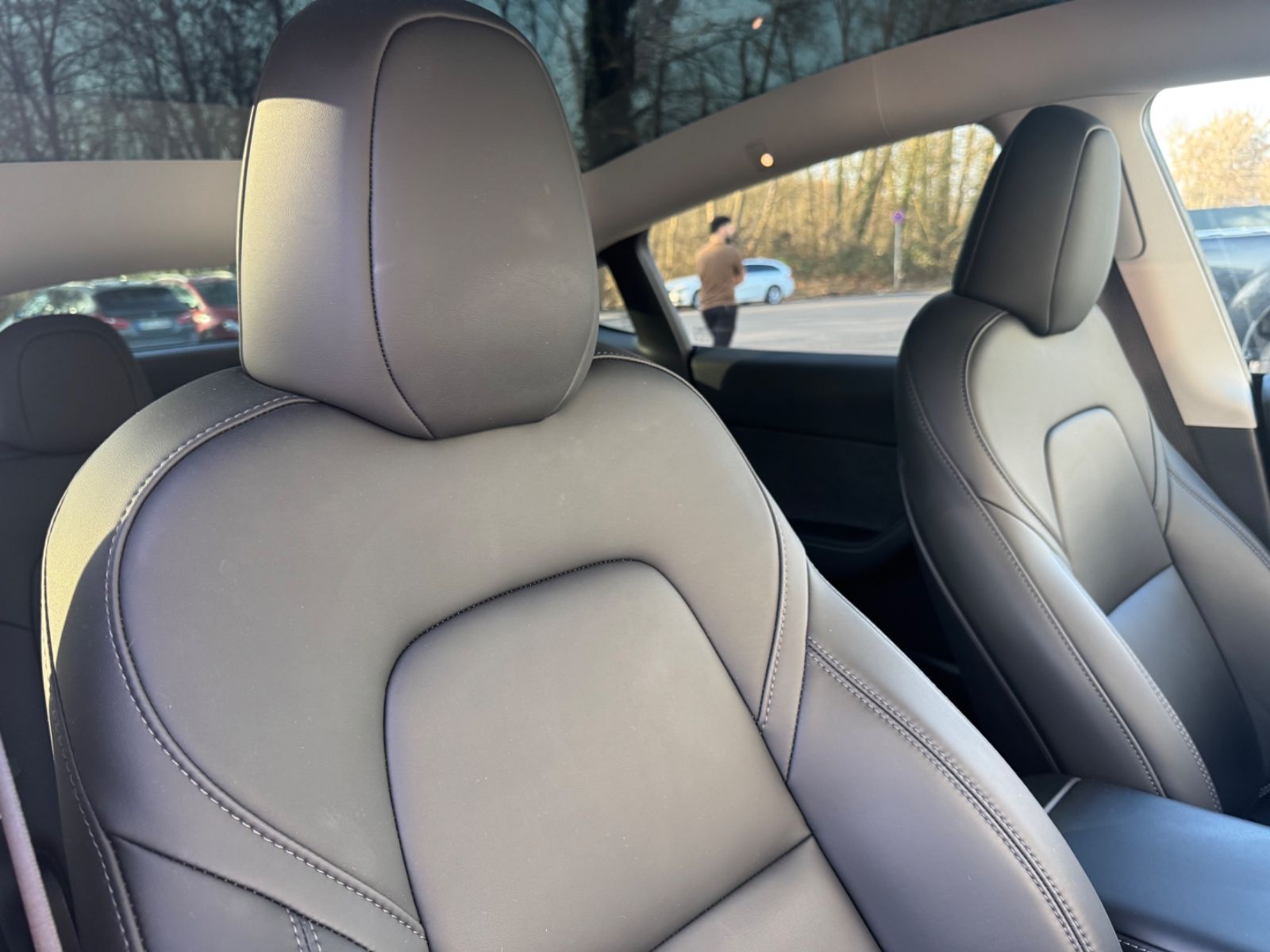 Fahrzeugabbildung Tesla MODEL Y*PANORAMA*LEDER*KAMERA*SHZ*1.HD*TOP