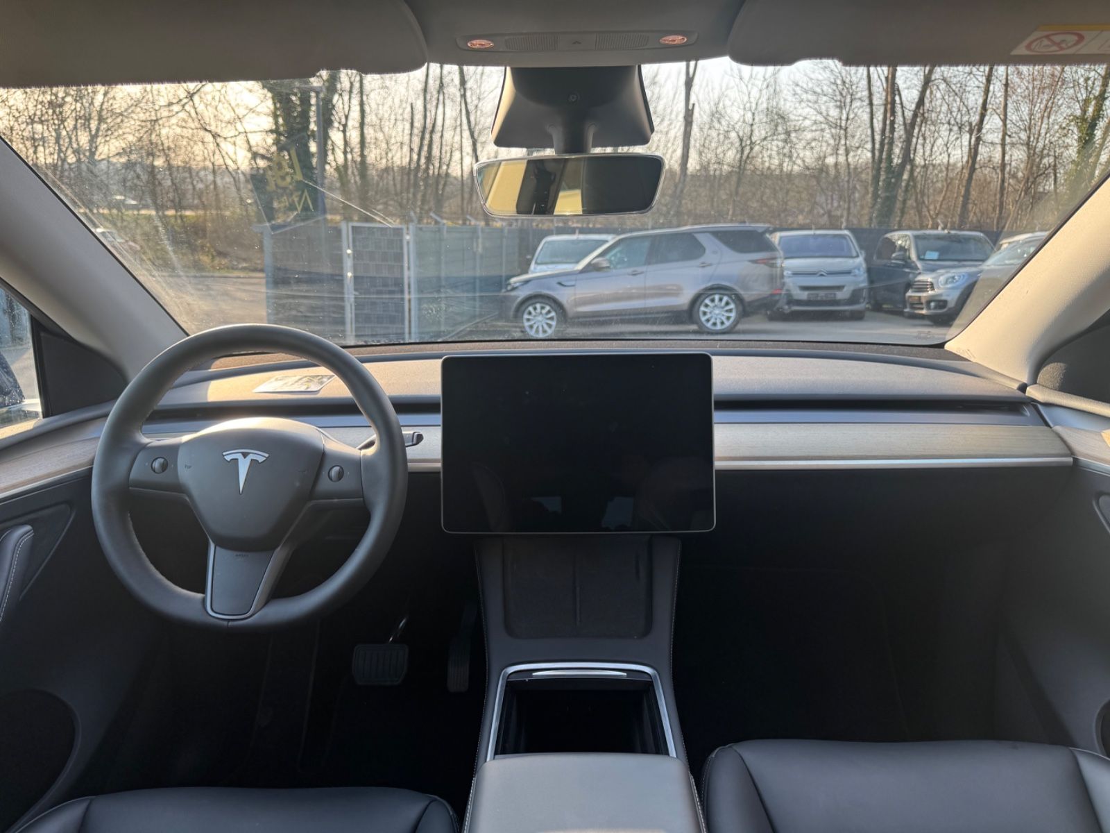 Fahrzeugabbildung Tesla MODEL Y*PANORAMA*LEDER*KAMERA*SHZ*1.HD*TOP