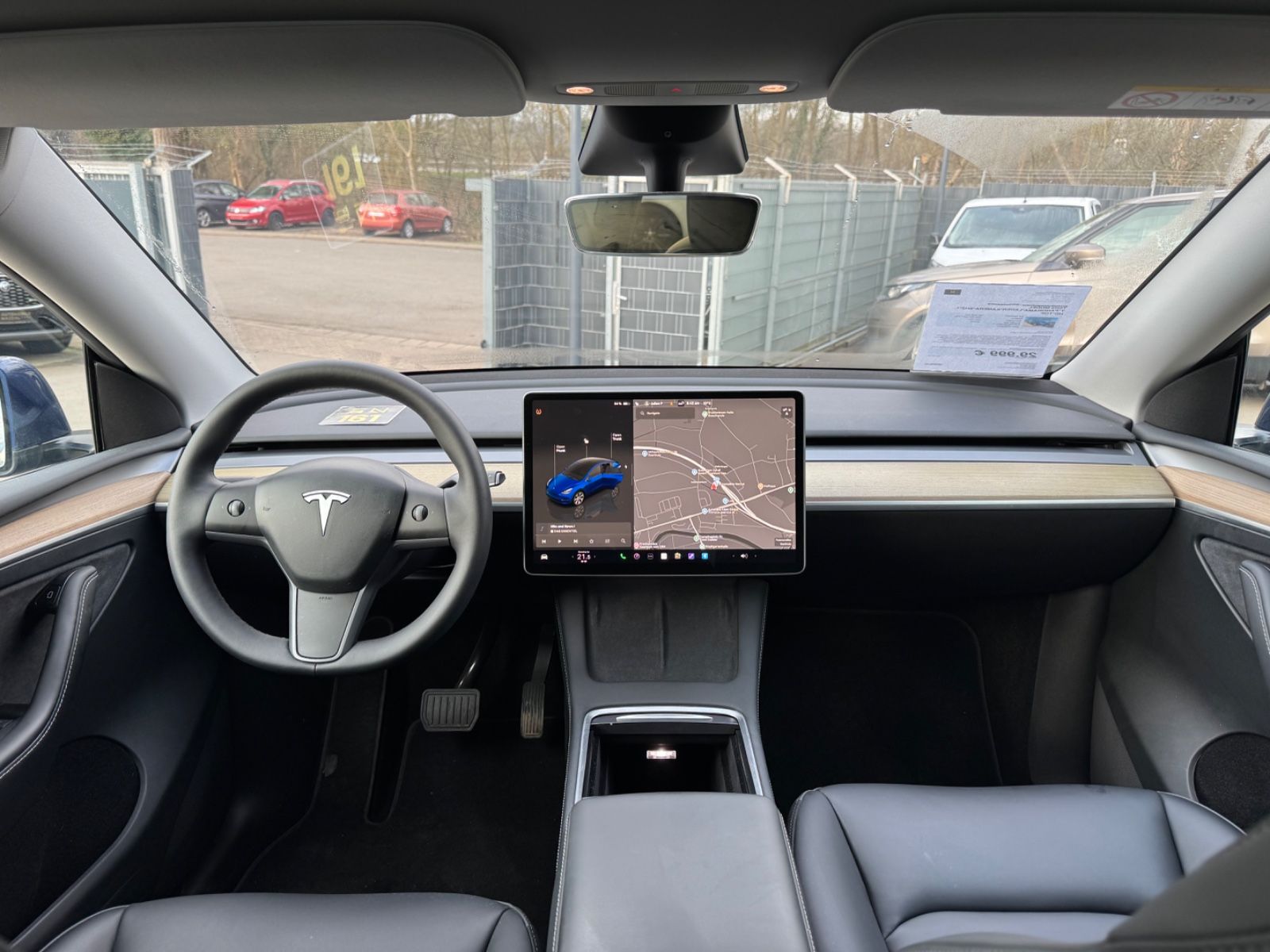 Fahrzeugabbildung Tesla MODEL Y*PANORAMA*LEDER*KAMERA*SHZ*1.HD*TOP