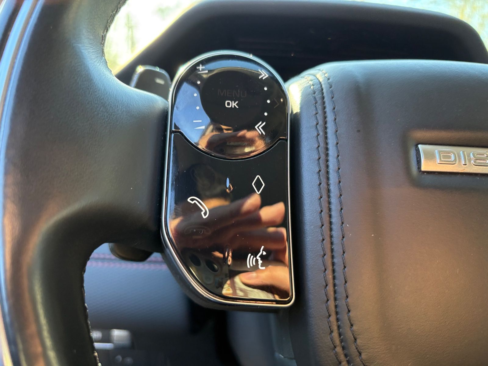 Fahrzeugabbildung Land Rover DISCOVERY SPORT S R-DYNAMIC AWD*KAMERA*2.HD*