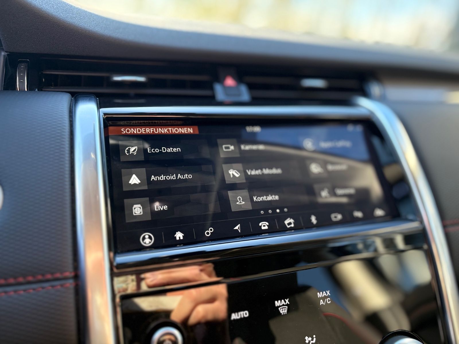 Fahrzeugabbildung Land Rover DISCOVERY SPORT S R-DYNAMIC AWD*KAMERA*2.HD*