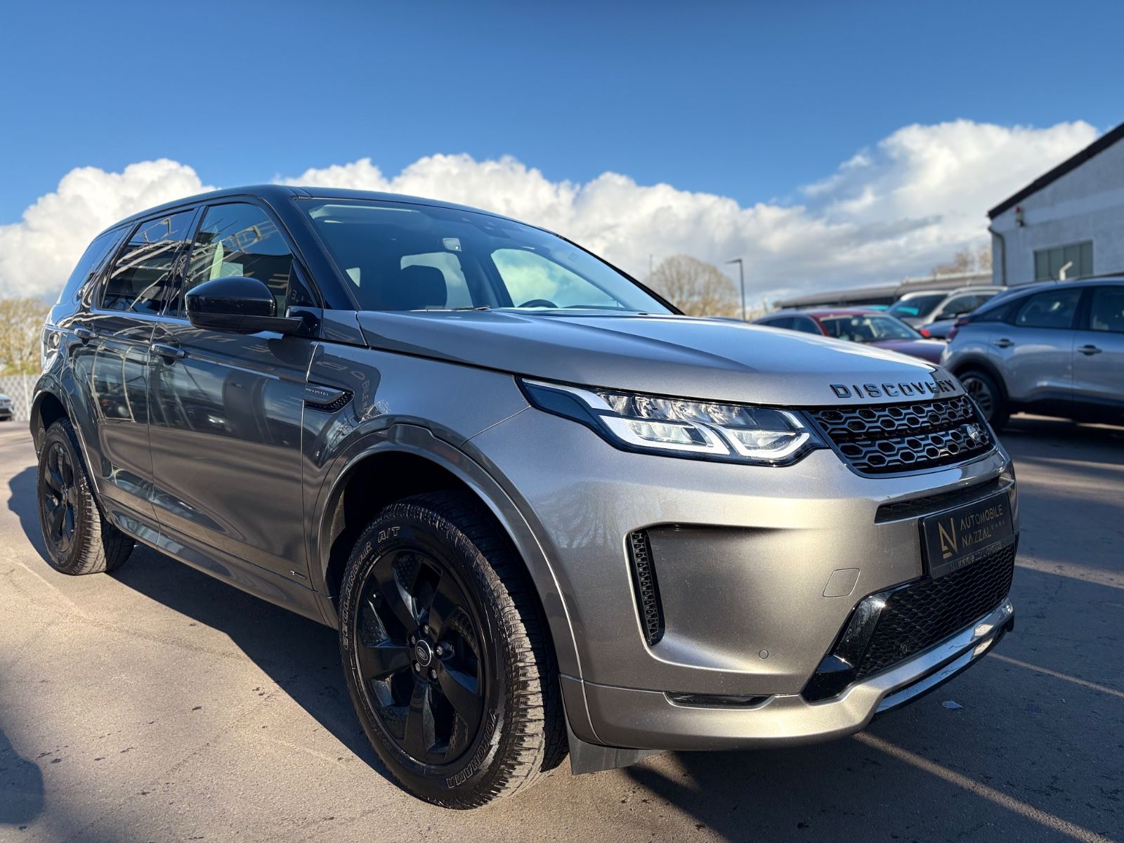 Fahrzeugabbildung Land Rover DISCOVERY SPORT S R-DYNAMIC AWD*KAMERA*2.HD*