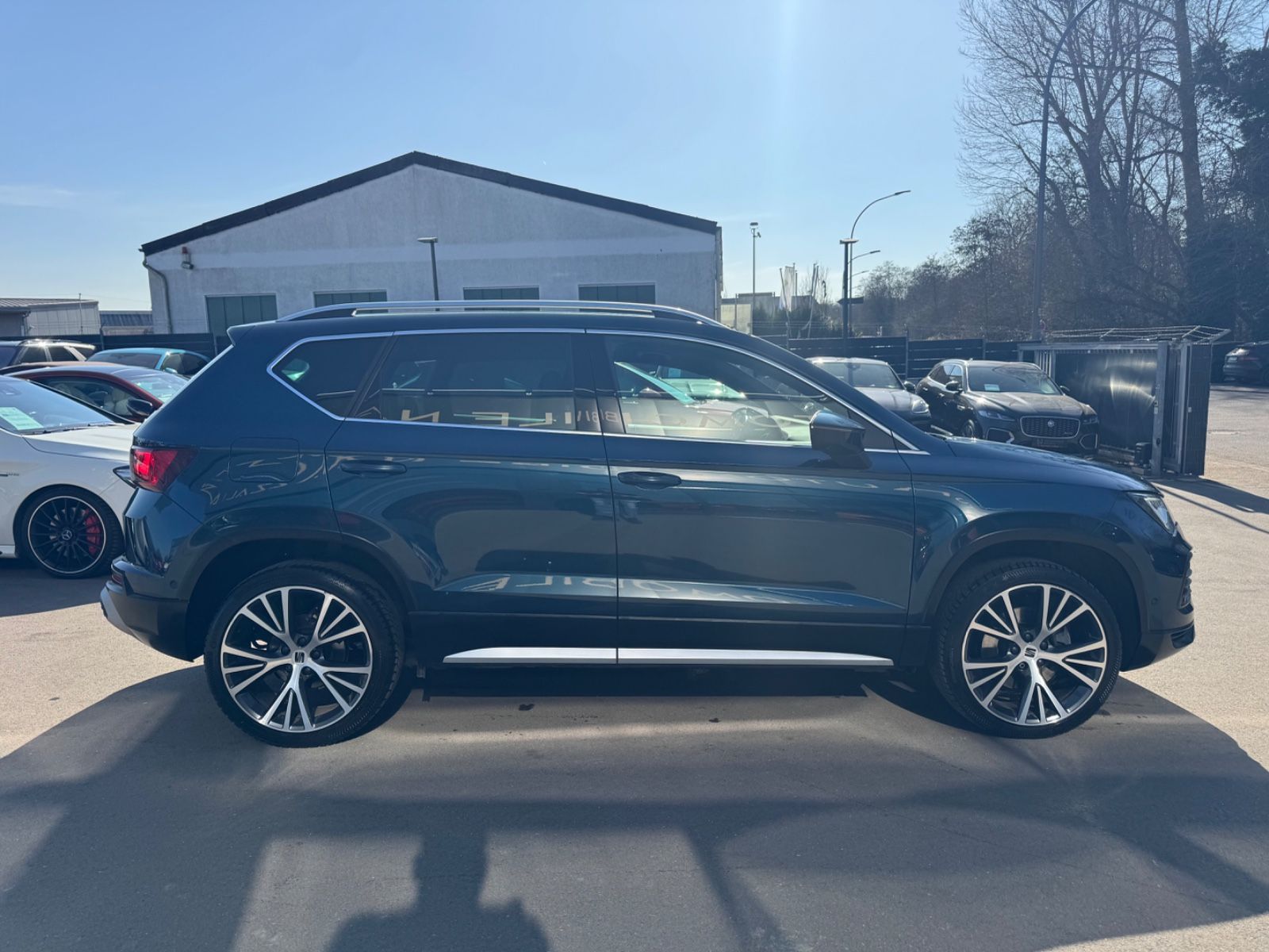 Fahrzeugabbildung SEAT ATECA XPERIENCE 4 DRIVE*AUT*EL.SD*VOLL-LED*360*