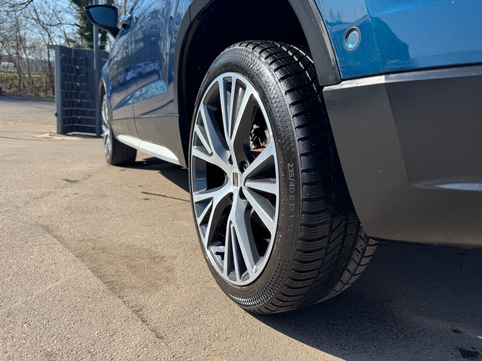 Fahrzeugabbildung SEAT ATECA XPERIENCE 4 DRIVE*AUT*EL.SD*VOLL-LED*360*