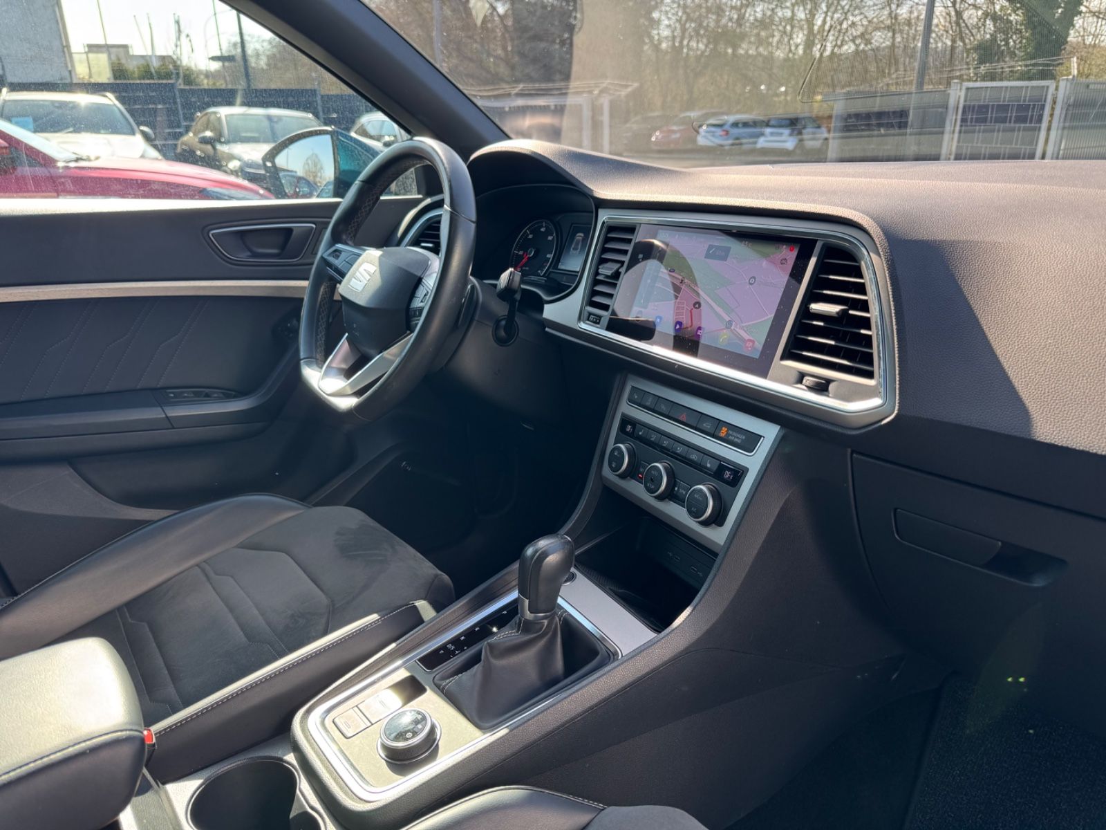 Fahrzeugabbildung SEAT ATECA XPERIENCE 4 DRIVE*AUT*EL.SD*VOLL-LED*360*