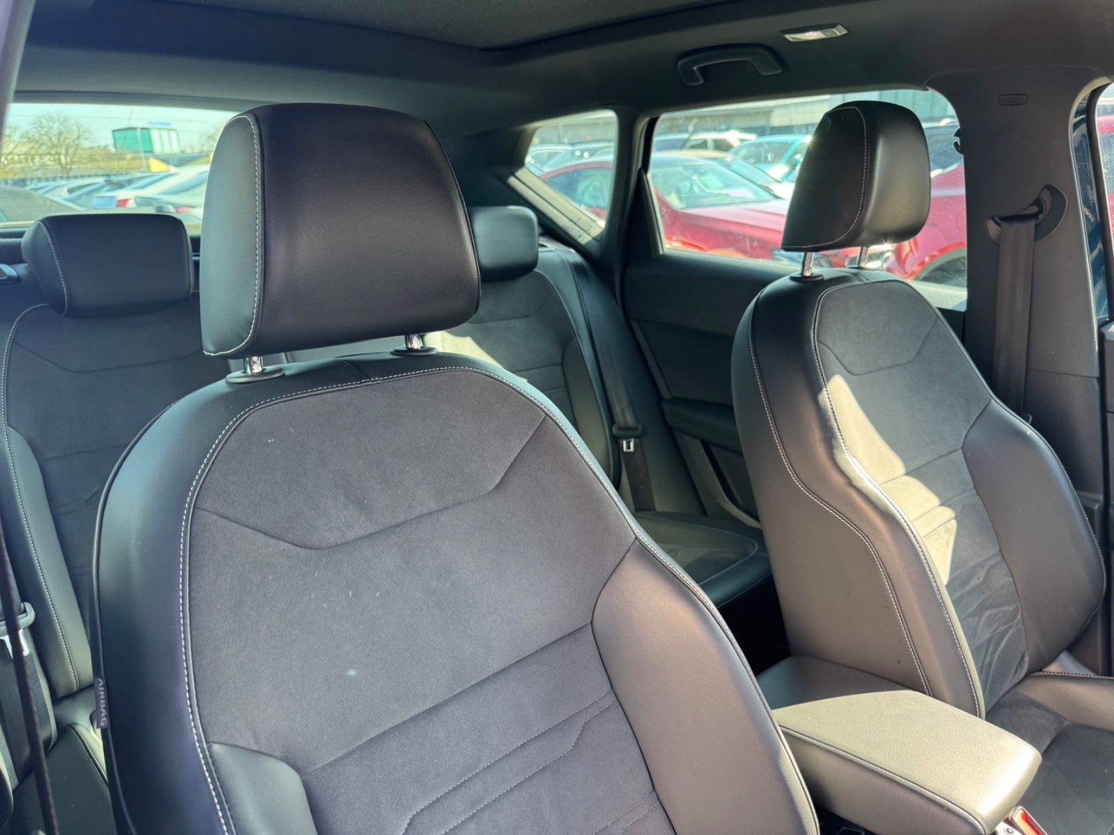 Fahrzeugabbildung SEAT ATECA XPERIENCE 4 DRIVE*AUT*EL.SD*VOLL-LED*360*