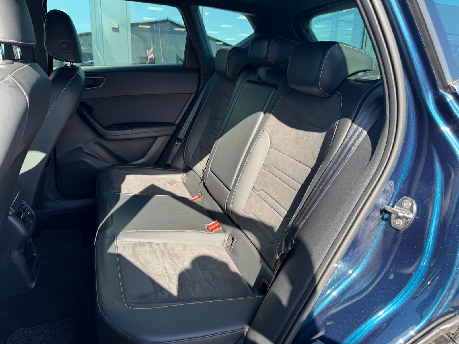 Fahrzeugabbildung SEAT ATECA XPERIENCE 4 DRIVE*AUT*EL.SD*VOLL-LED*360*