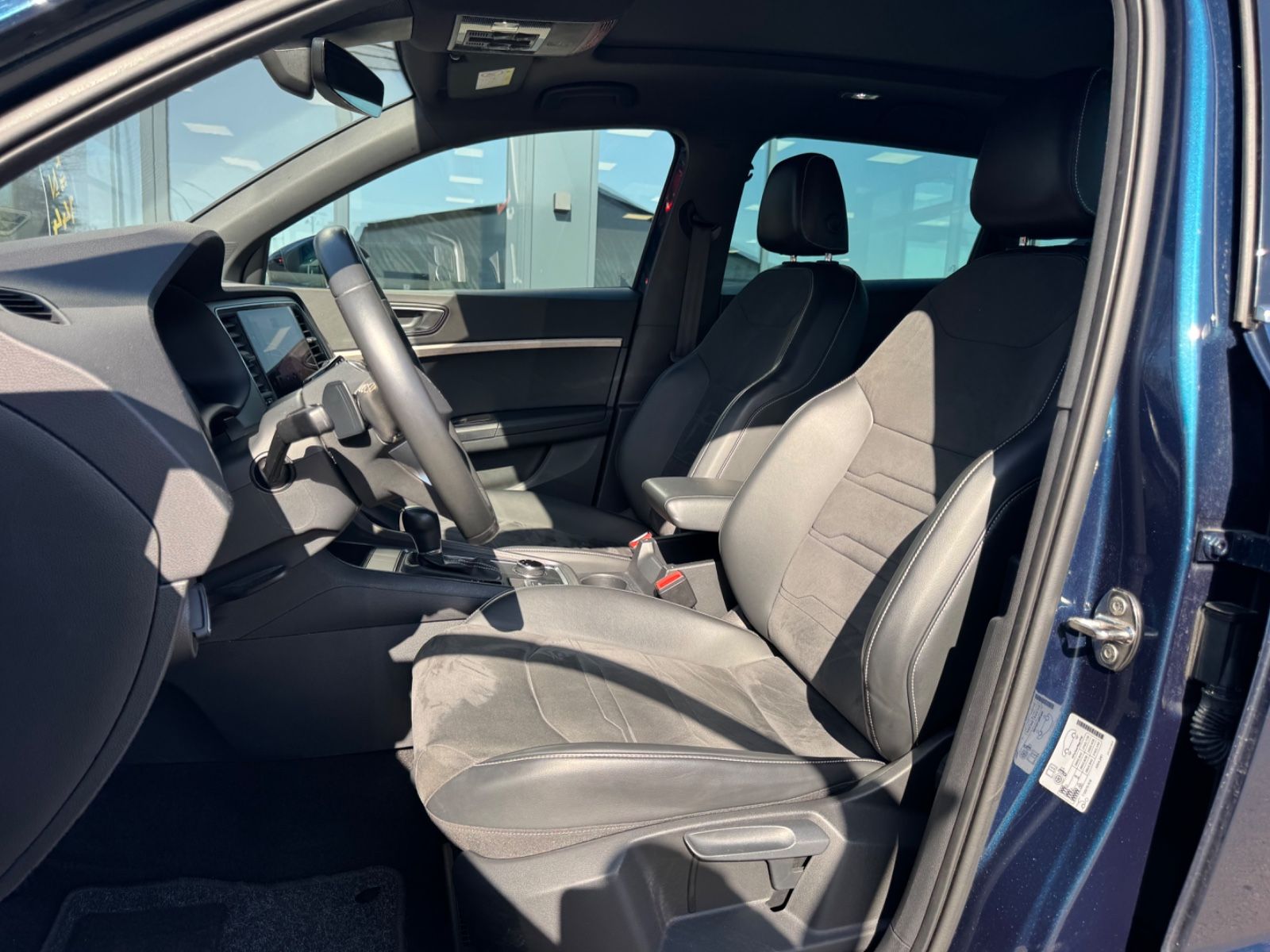 Fahrzeugabbildung SEAT ATECA XPERIENCE 4 DRIVE*AUT*EL.SD*VOLL-LED*360*