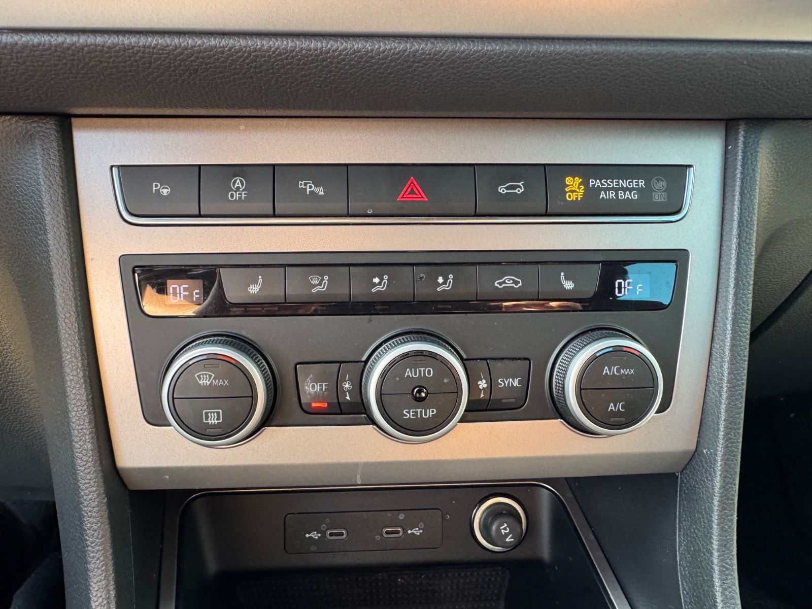 Fahrzeugabbildung SEAT ATECA XPERIENCE 4 DRIVE*AUT*EL.SD*VOLL-LED*360*