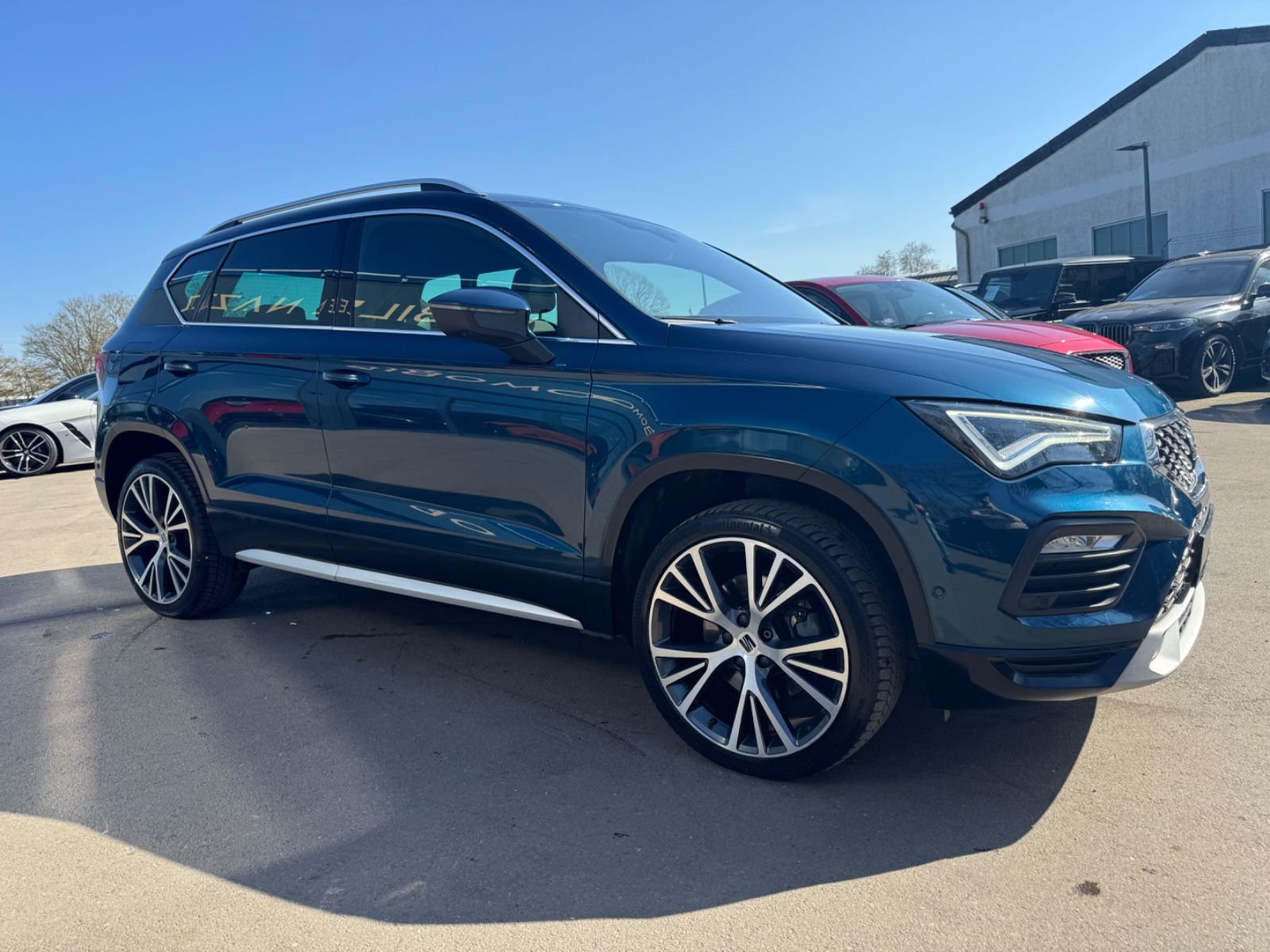 Fahrzeugabbildung SEAT ATECA XPERIENCE 4 DRIVE*AUT*EL.SD*VOLL-LED*360*