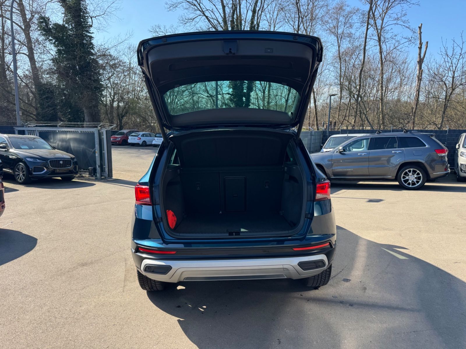 Fahrzeugabbildung SEAT ATECA XPERIENCE 4 DRIVE*AUT*EL.SD*VOLL-LED*360*