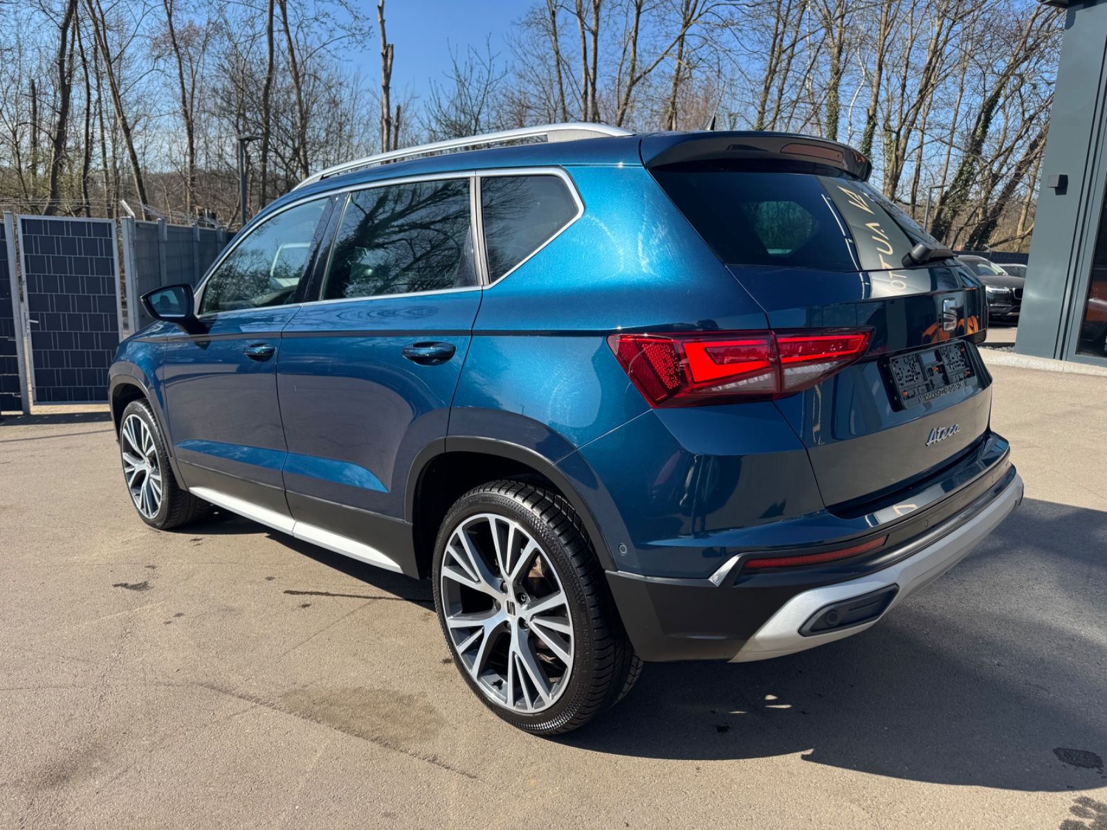 Fahrzeugabbildung SEAT ATECA XPERIENCE 4 DRIVE*AUT*EL.SD*VOLL-LED*360*