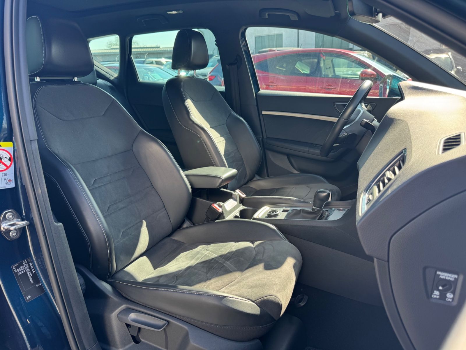 Fahrzeugabbildung SEAT ATECA XPERIENCE 4 DRIVE*AUT*EL.SD*VOLL-LED*360*