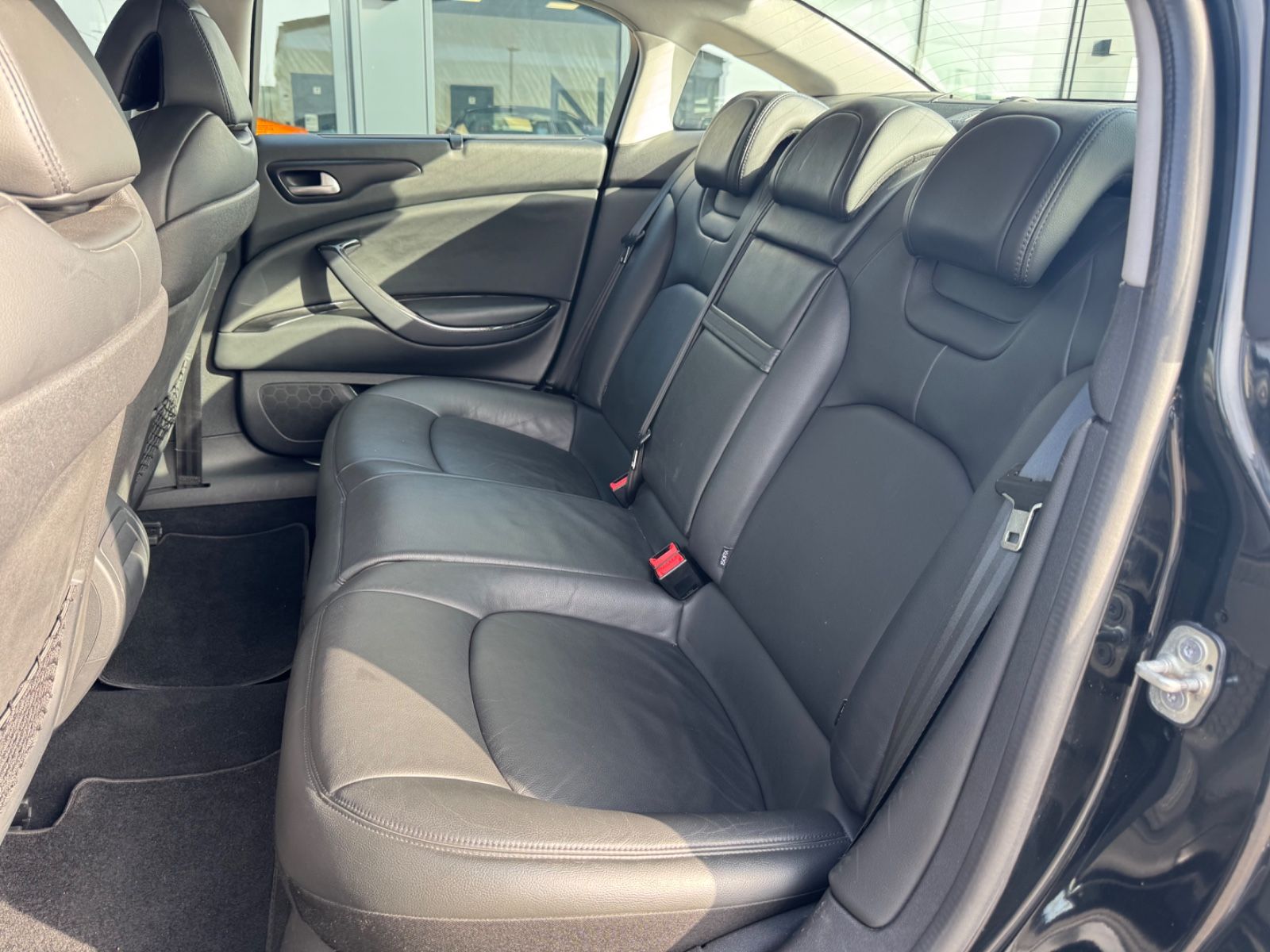 Fahrzeugabbildung Citroën C5 LIM*EXCLUSIVE*AUT*LEDER*LED*2.HD*EURO6*TOP