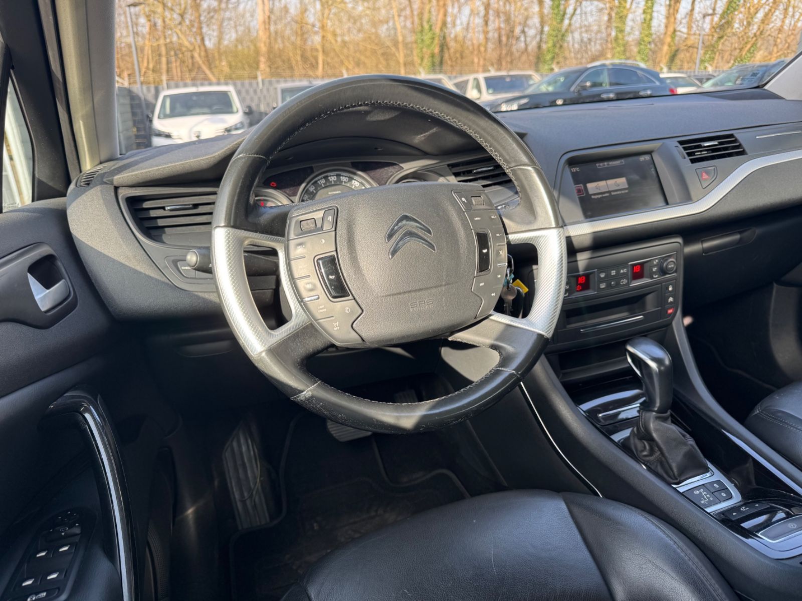 Fahrzeugabbildung Citroën C5 LIM*EXCLUSIVE*AUT*LEDER*LED*2.HD*EURO6*TOP