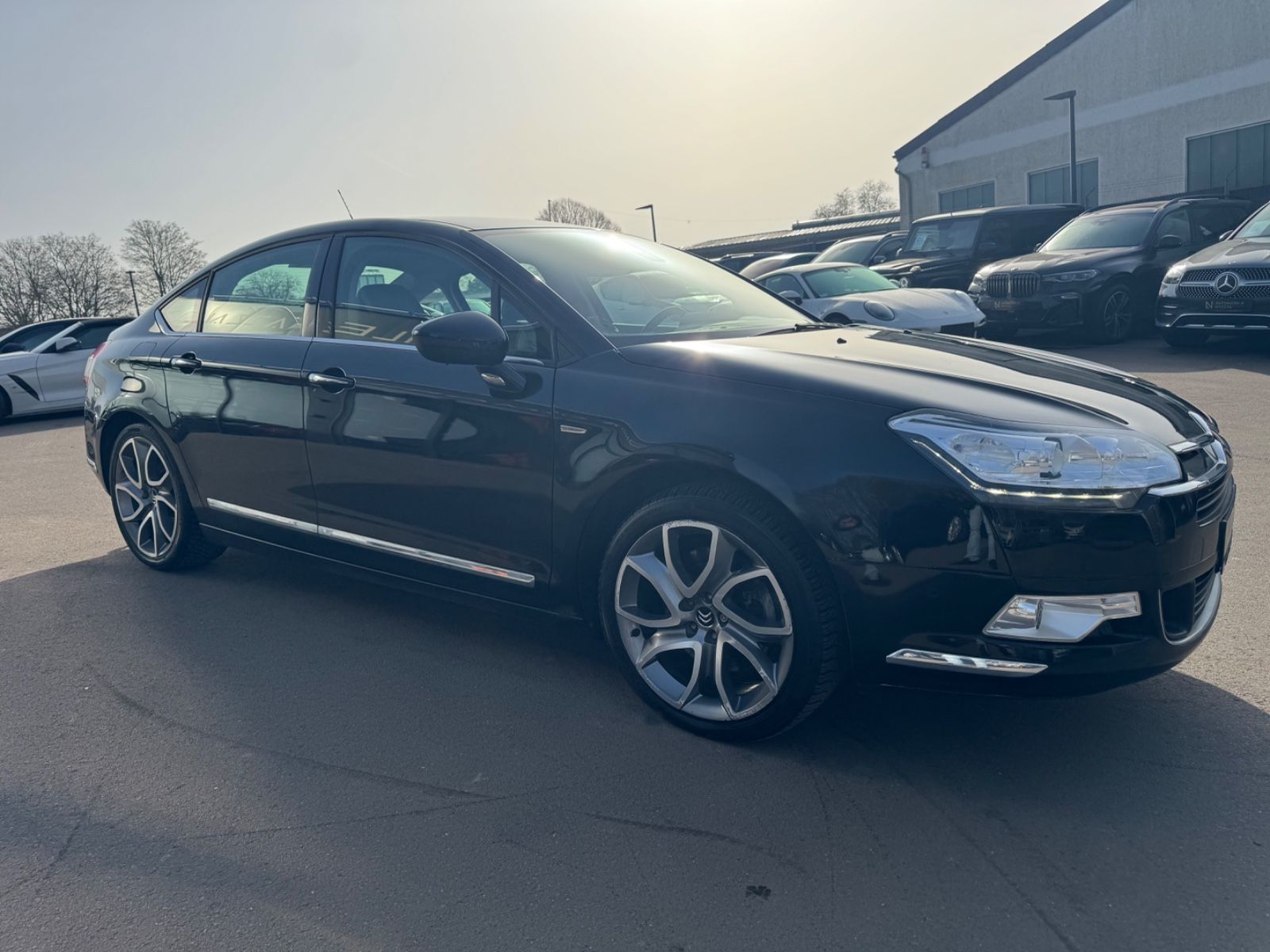 Fahrzeugabbildung Citroën C5 LIM*EXCLUSIVE*AUT*LEDER*LED*2.HD*EURO6*TOP