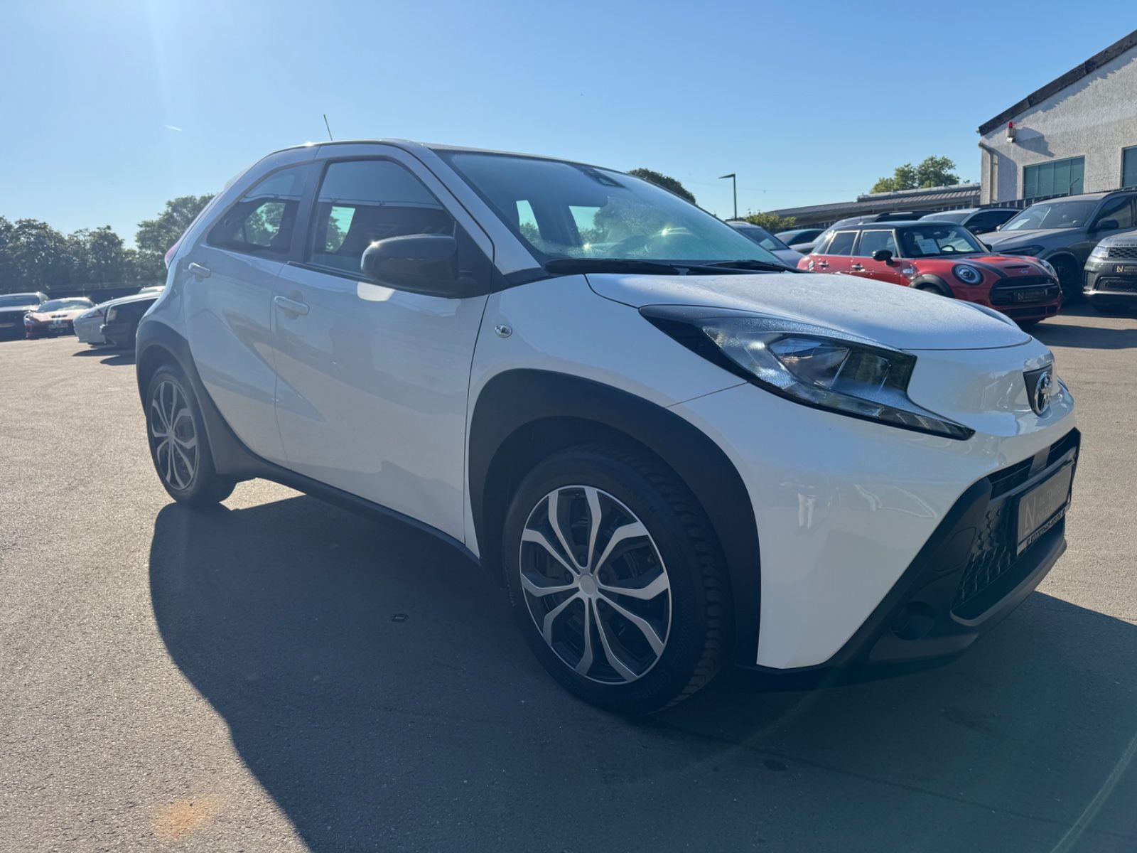 Fahrzeugabbildung Toyota AYGO X PLAY *NAVI*8-FACH*KAMERA*5-TÜRER*