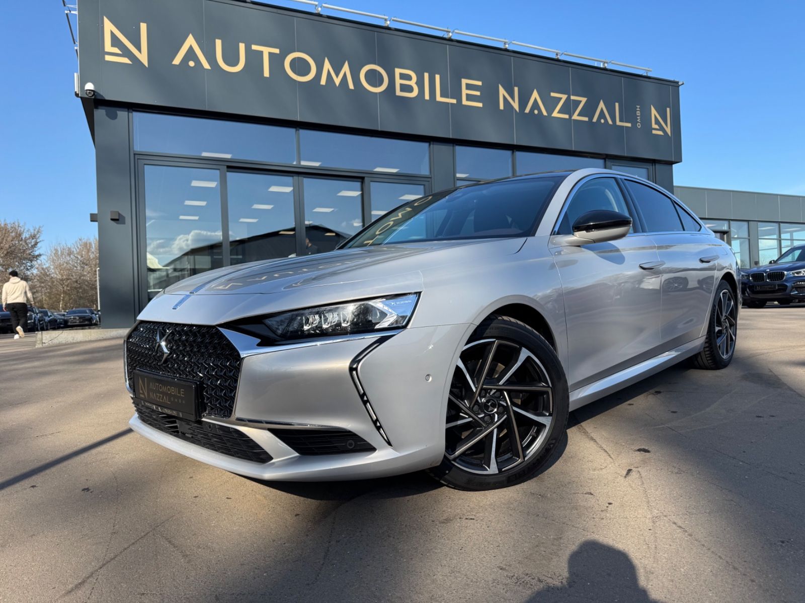 Fahrzeugabbildung DS Automobiles DS9 E-TENSE 250 kW RIVOLI +*LED*NAVI*PANORAMA*1