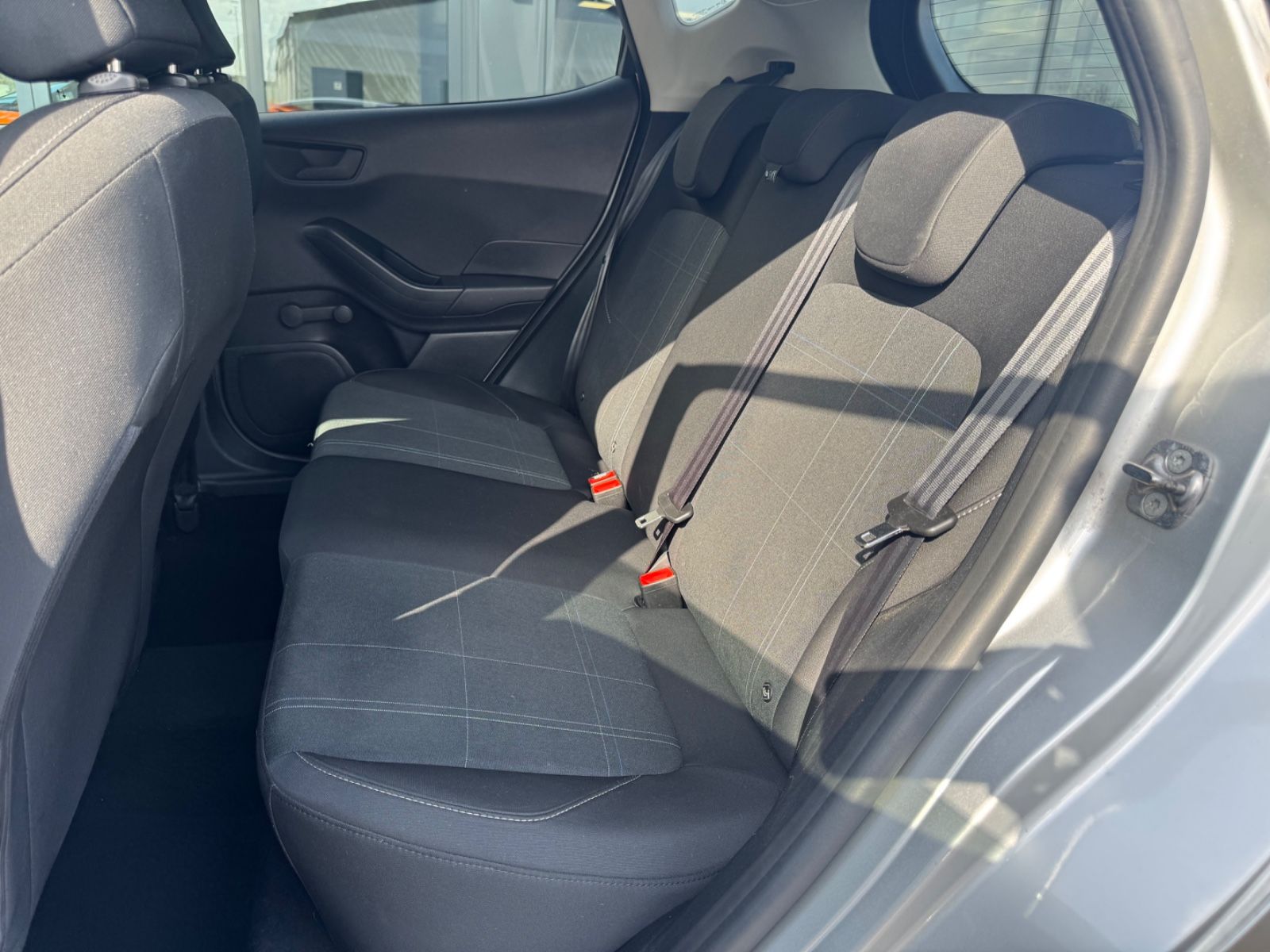 Fahrzeugabbildung Ford FIESTA TREND *NAVI*SHZ*ALU*5-TUERIG*