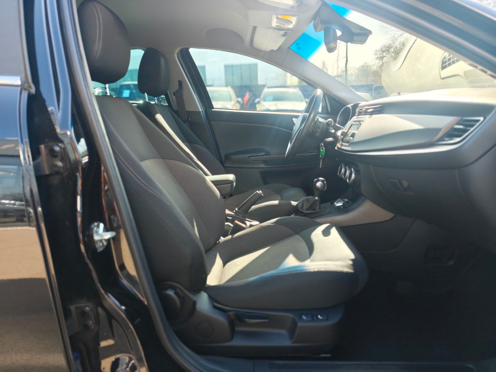 Fahrzeugabbildung Alfa Romeo Giulietta Turismo *8-FACH*SHZ*AUT*LED*