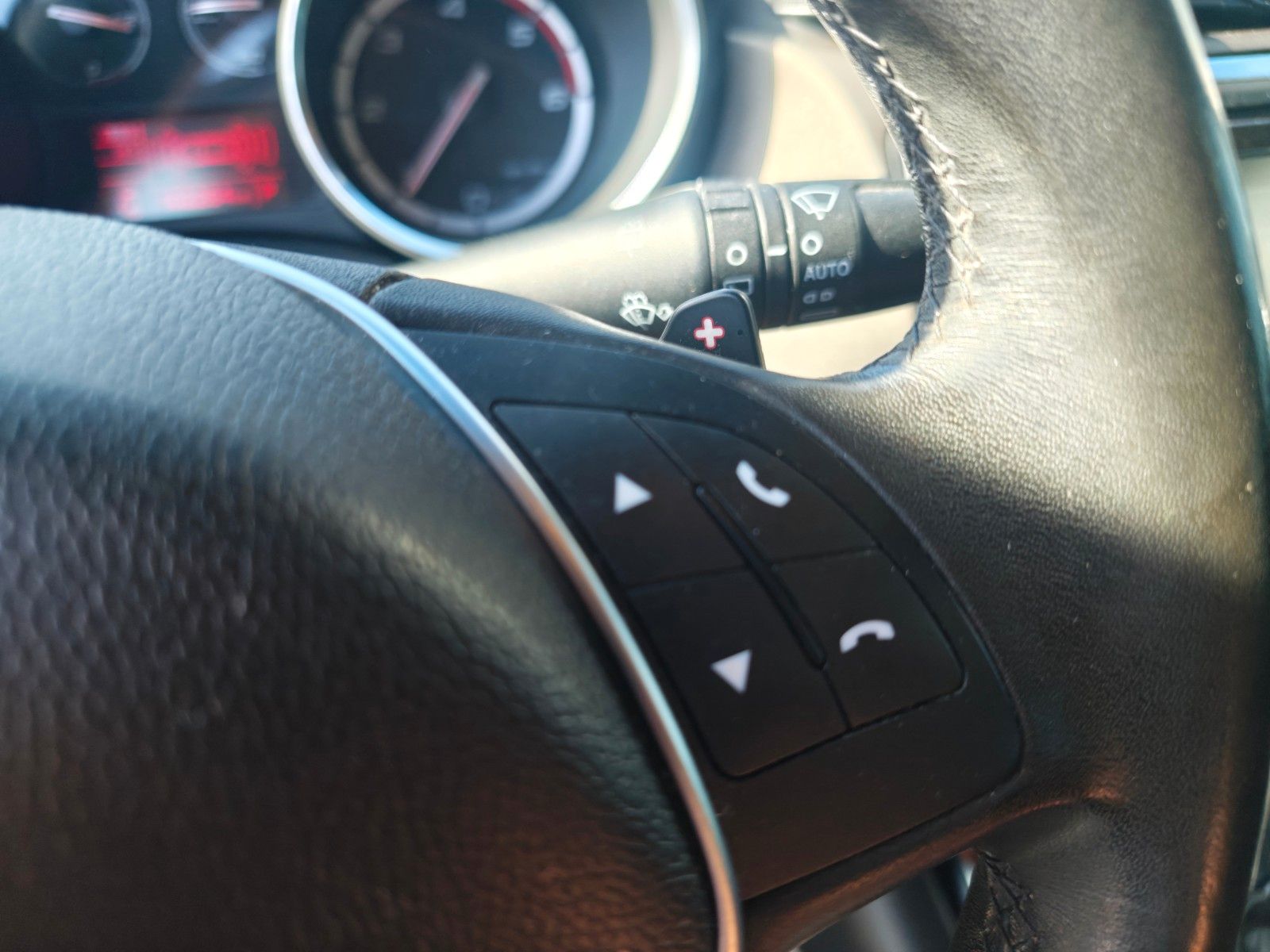 Fahrzeugabbildung Alfa Romeo Giulietta Turismo *8-FACH*SHZ*AUT*LED*