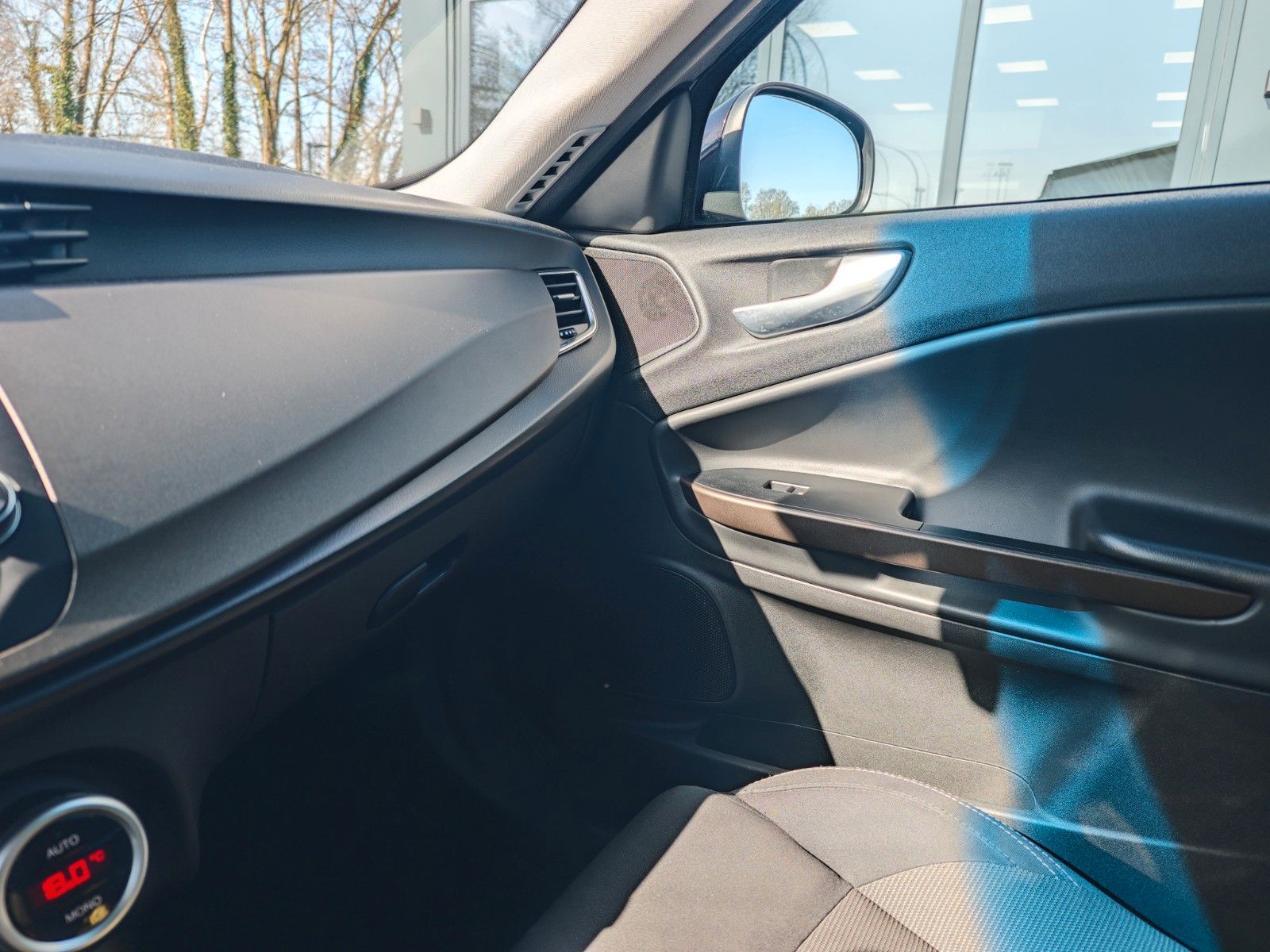 Fahrzeugabbildung Alfa Romeo Giulietta Turismo *8-FACH*SHZ*AUT*LED*