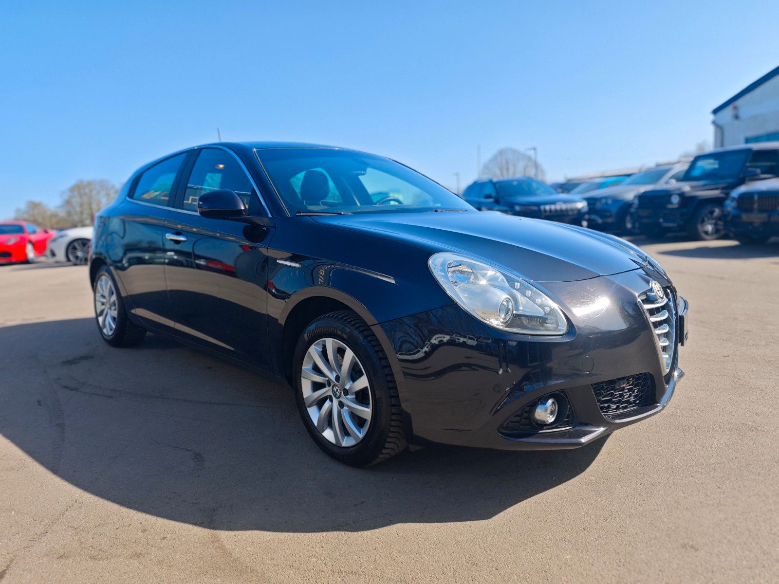 Fahrzeugabbildung Alfa Romeo Giulietta Turismo *8-FACH*SHZ*AUT*LED*