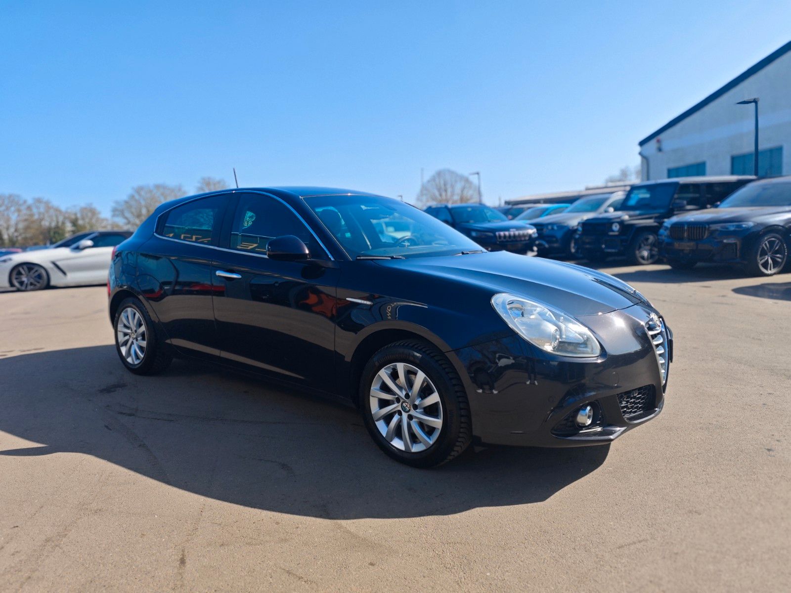 Fahrzeugabbildung Alfa Romeo Giulietta Turismo *8-FACH*SHZ*AUT*LED*