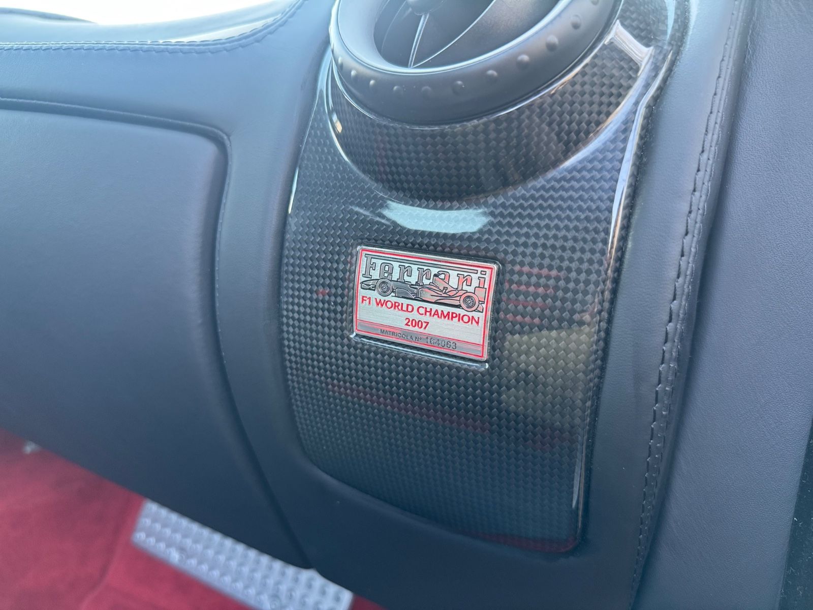 Fahrzeugabbildung Ferrari F430 F1 *1.HAND*CARBON*U-FREI*WENIG KM*TRAUM*