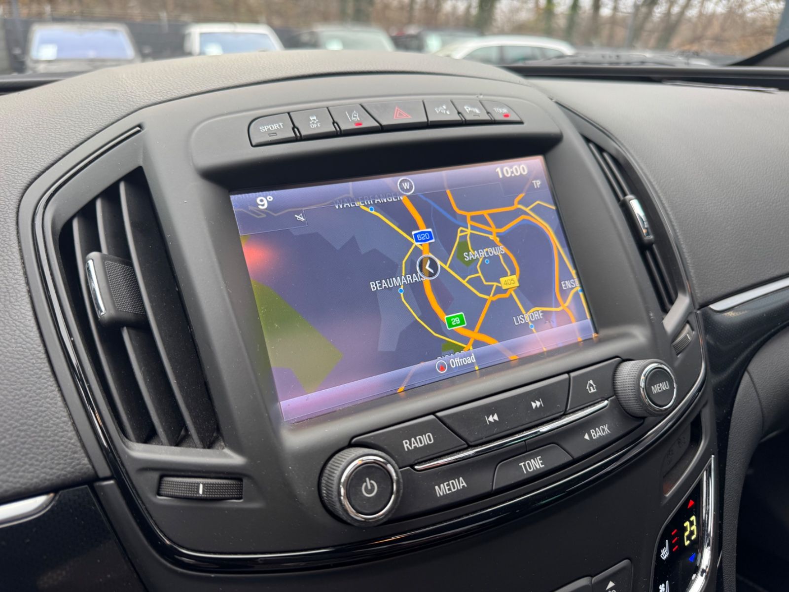 Fahrzeugabbildung Opel INSIGNIA A COUNTRY T 4x4*LEDER*NAVI*R-KAMERA*