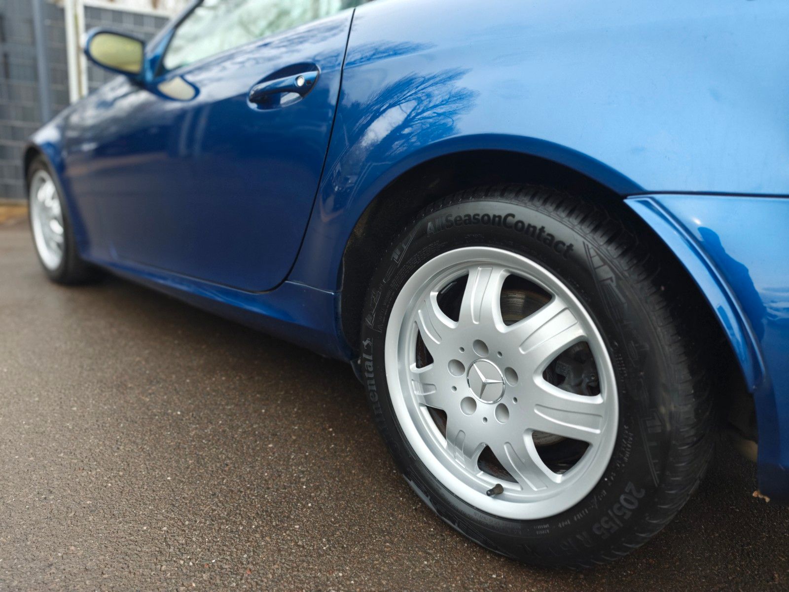 Fahrzeugabbildung Mercedes-Benz SLK 280 ROADSTER *NAVI*LEDER*H/K*AIRSCARF*