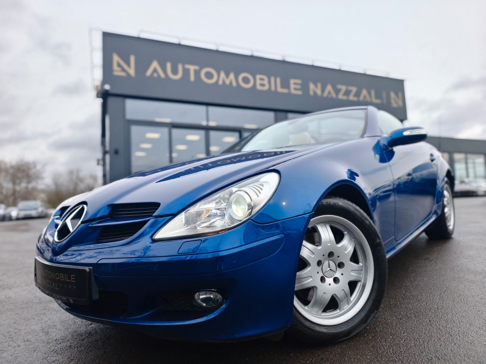 Fahrzeugabbildung Mercedes-Benz SLK 280 ROADSTER *NAVI*LEDER*H/K*AIRSCARF*