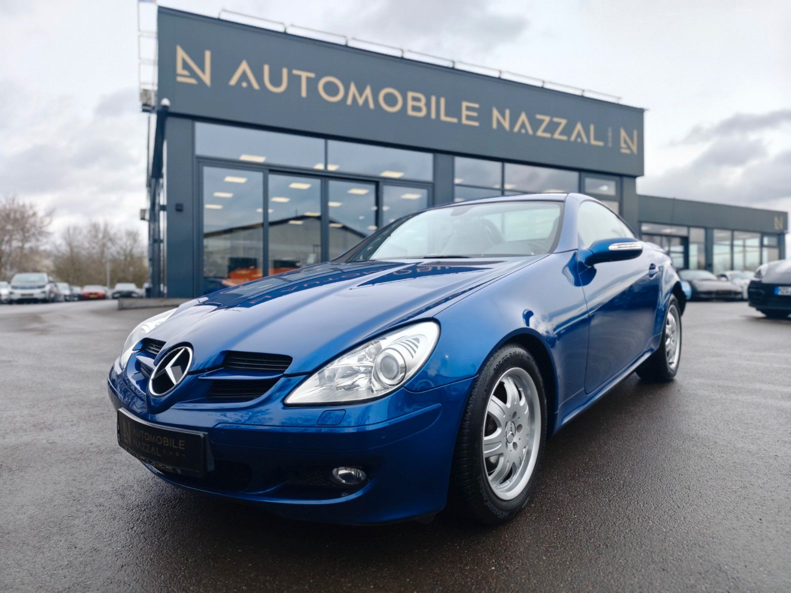 Fahrzeugabbildung Mercedes-Benz SLK 280 ROADSTER *NAVI*LEDER*H/K*AIRSCARF*