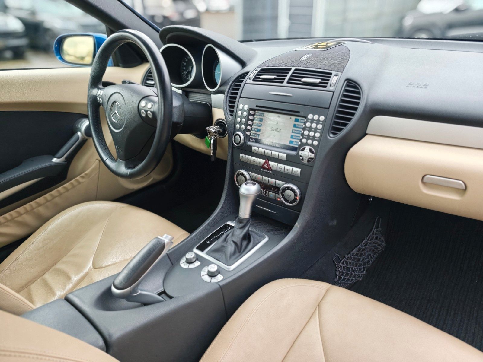 Fahrzeugabbildung Mercedes-Benz SLK 280 ROADSTER *NAVI*LEDER*H/K*AIRSCARF*