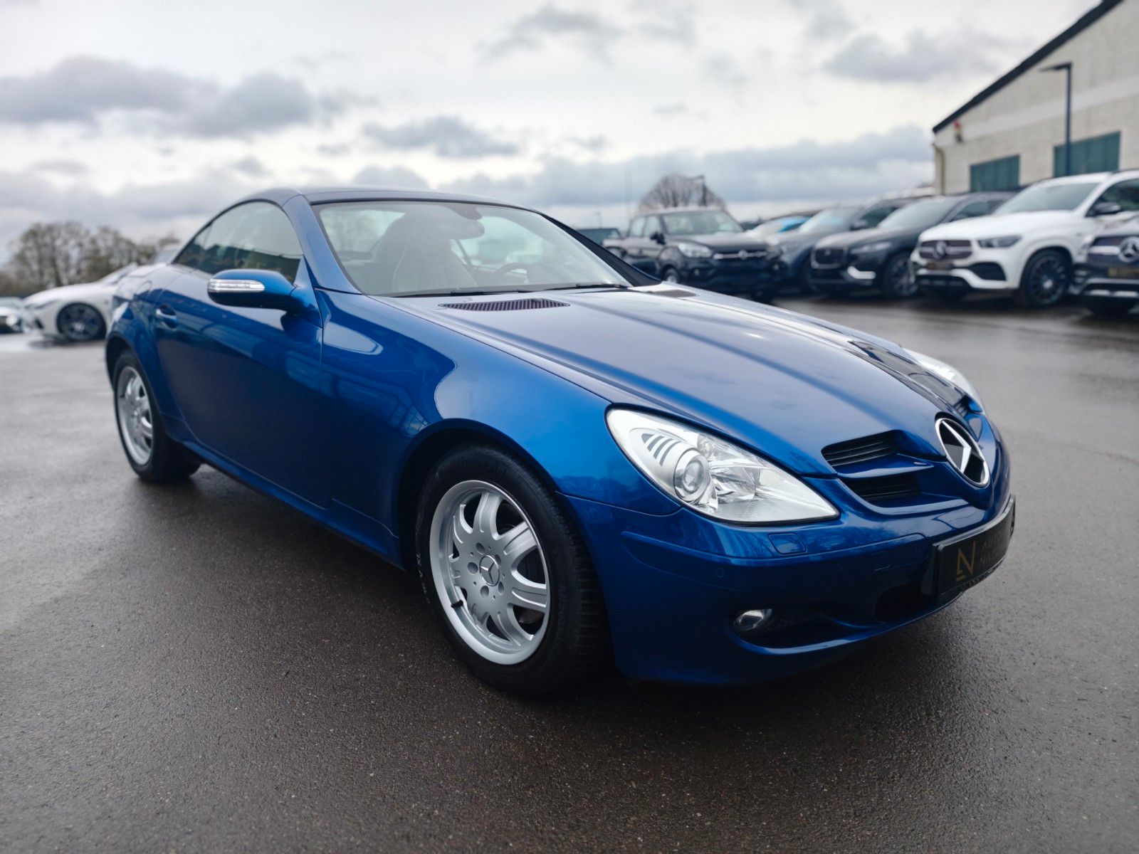 Fahrzeugabbildung Mercedes-Benz SLK 280 ROADSTER *NAVI*LEDER*H/K*AIRSCARF*