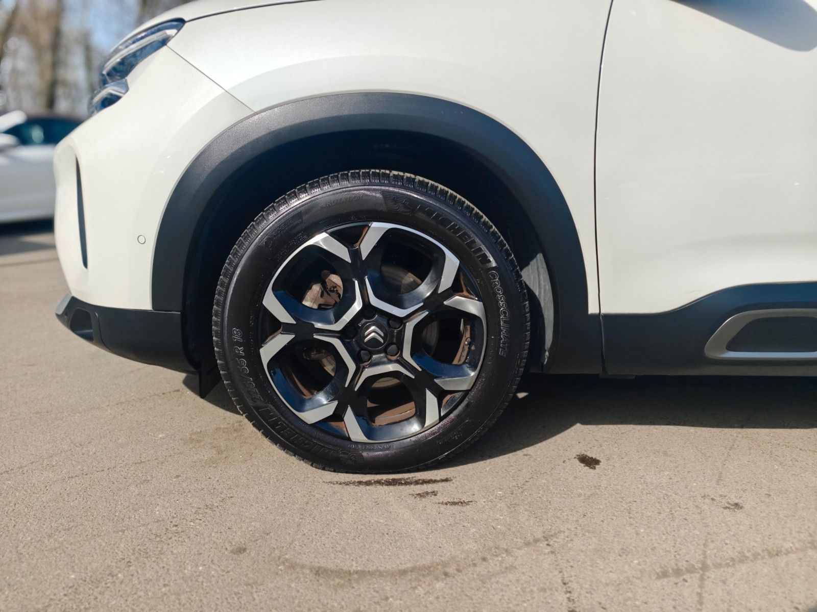 Fahrzeugabbildung Citroën C5 AIRCROSS SHINE *AUT*NAVI*KAMERA*LED*