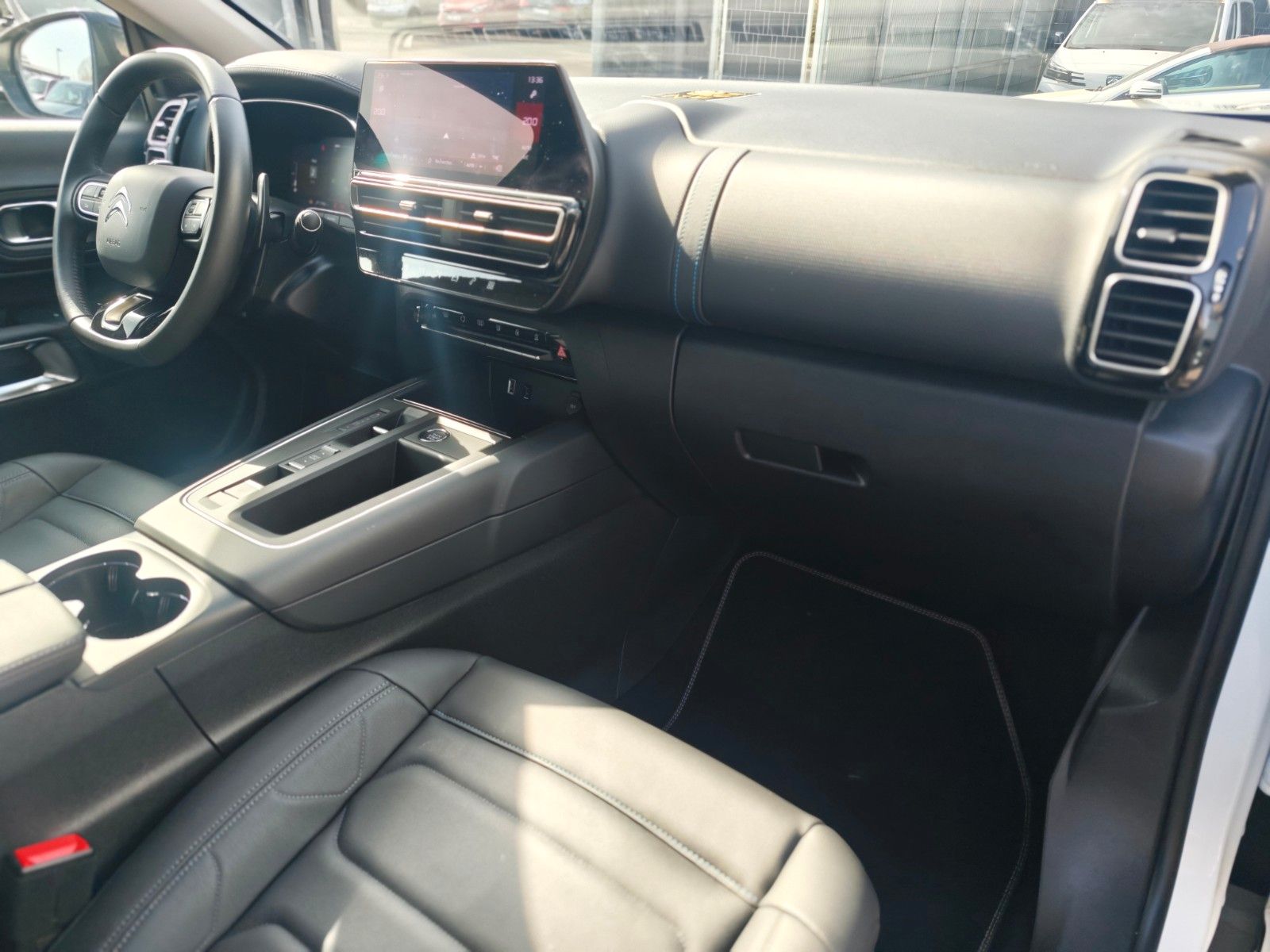 Fahrzeugabbildung Citroën C5 AIRCROSS SHINE *AUT*NAVI*KAMERA*LED*