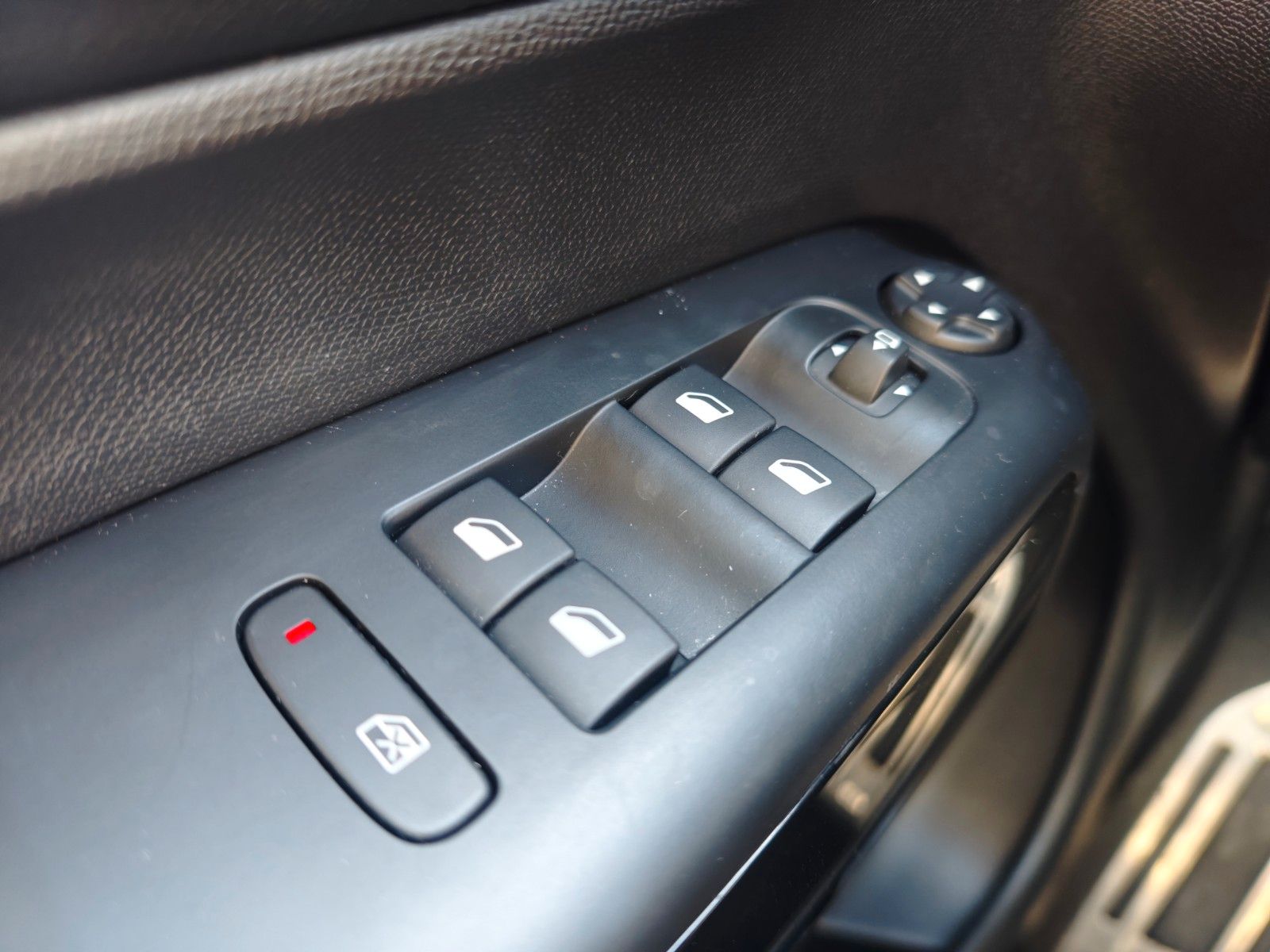 Fahrzeugabbildung Citroën C5 AIRCROSS SHINE *AUT*NAVI*KAMERA*LED*