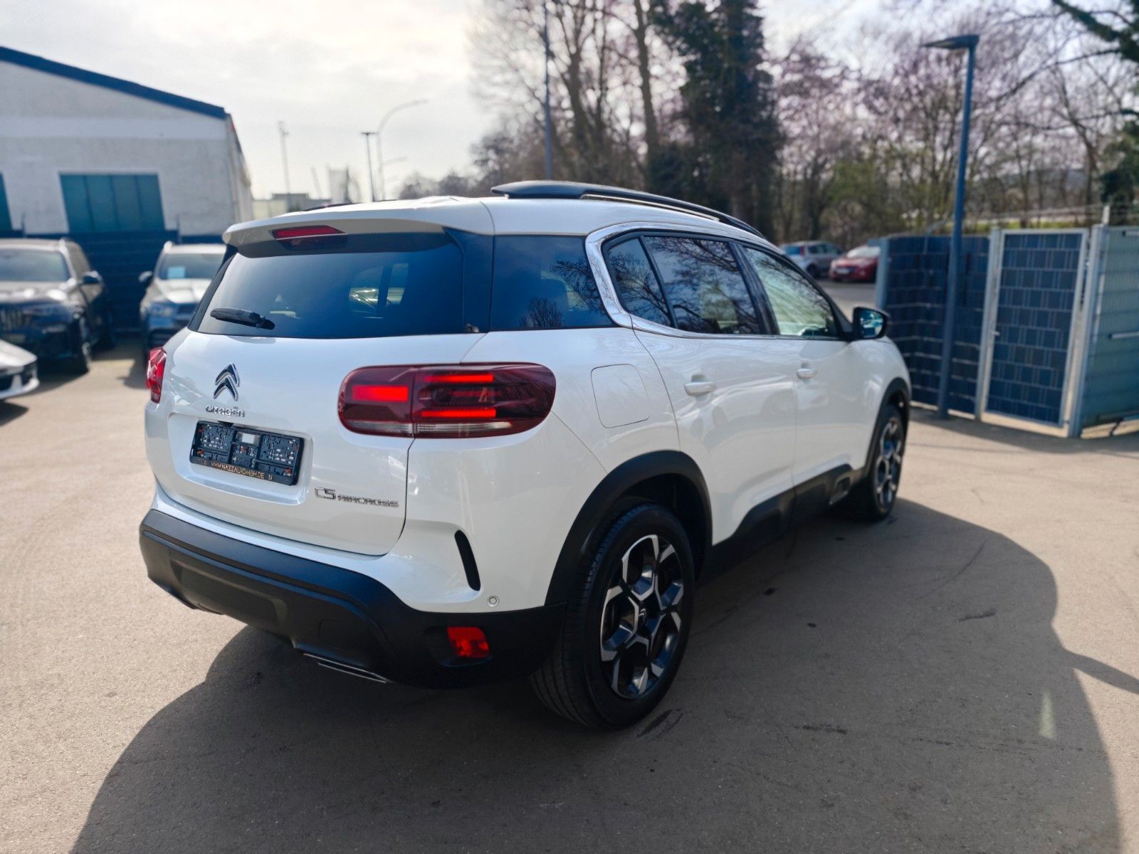 Fahrzeugabbildung Citroën C5 AIRCROSS SHINE *AUT*NAVI*KAMERA*LED*