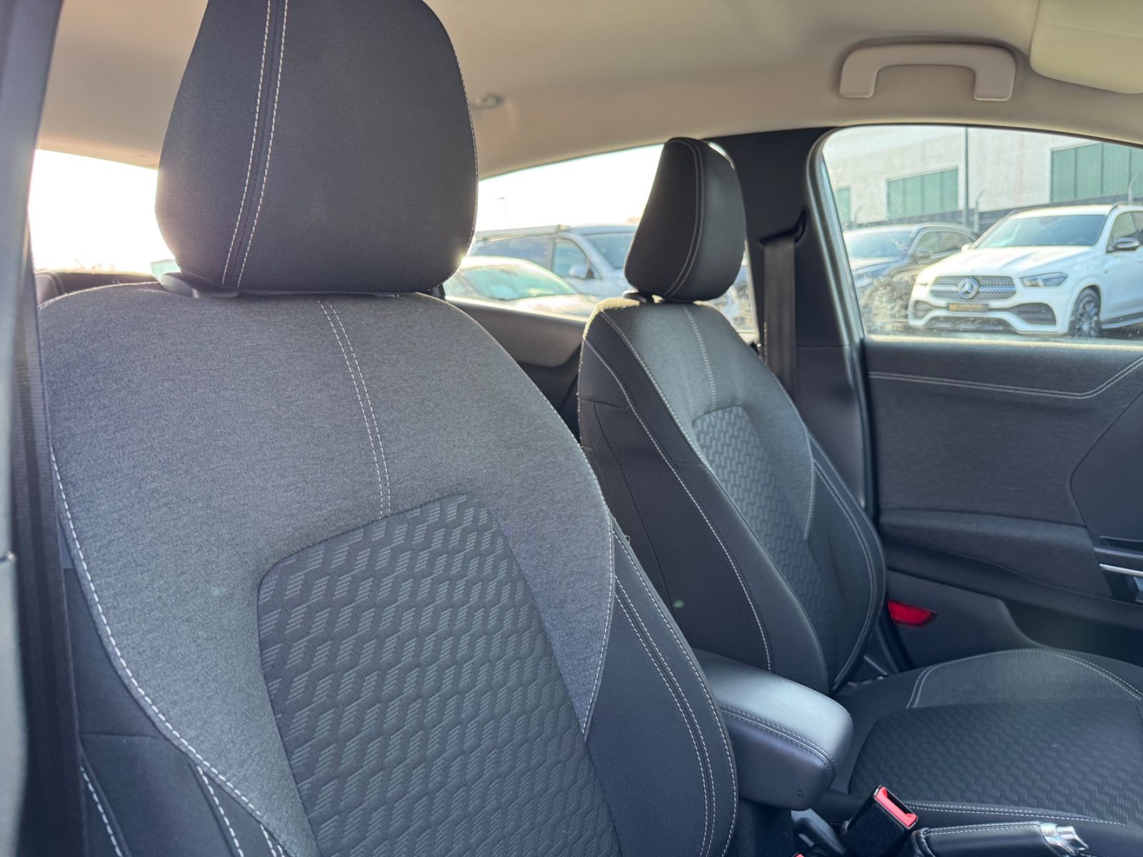 Fahrzeugabbildung Ford PUMA TITANIUM *AUT*NAVI*LED*KAMERA*TOP*